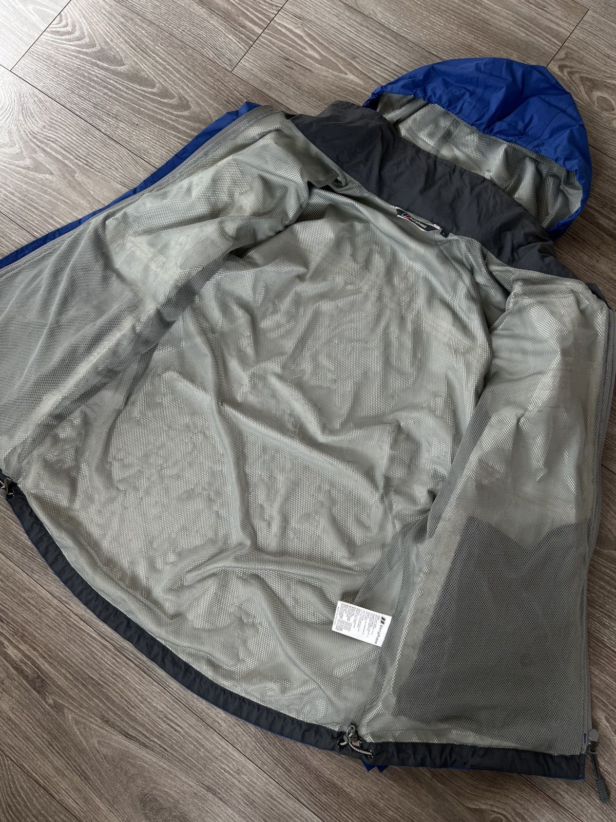Berghaus × Goretex Berghaus Packable Gore Tex Waterproof Shell Gorpcore Jacket Size US L / EU 52-54 / 3 - 13 Thumbnail