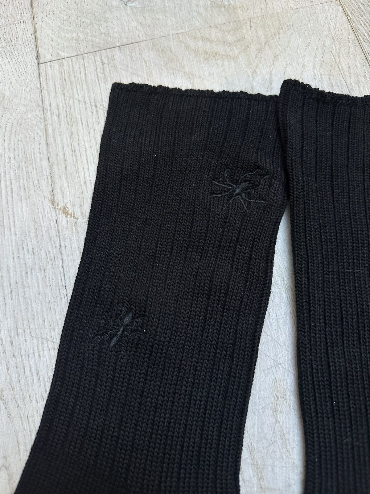 Jun Takahashi × Undercover Spider embroidered undercover socks Size ONE SIZE - 3 Thumbnail