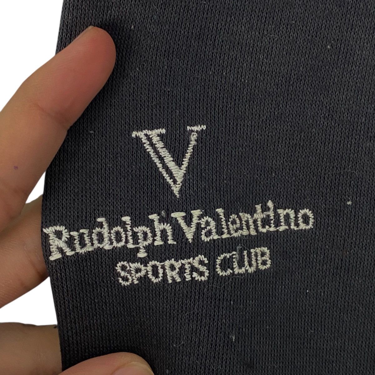 Vintage Vintage Valentino Rudolph Sweatshirt Black/White Size L Size US L / EU 52-54 / 3 - 6 Thumbnail
