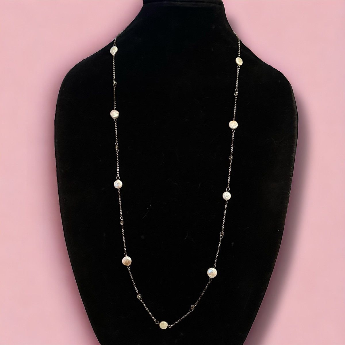 Banana Republic Banana Republic freshwater pearl & crystals necklace Size ONE SIZE - 1 Thumbnail