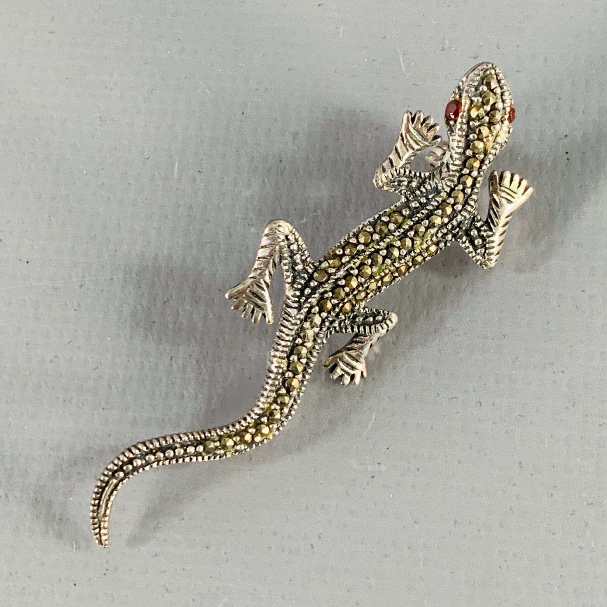 AVON Sterling Silver Marcasite Lizard Brooch Pin