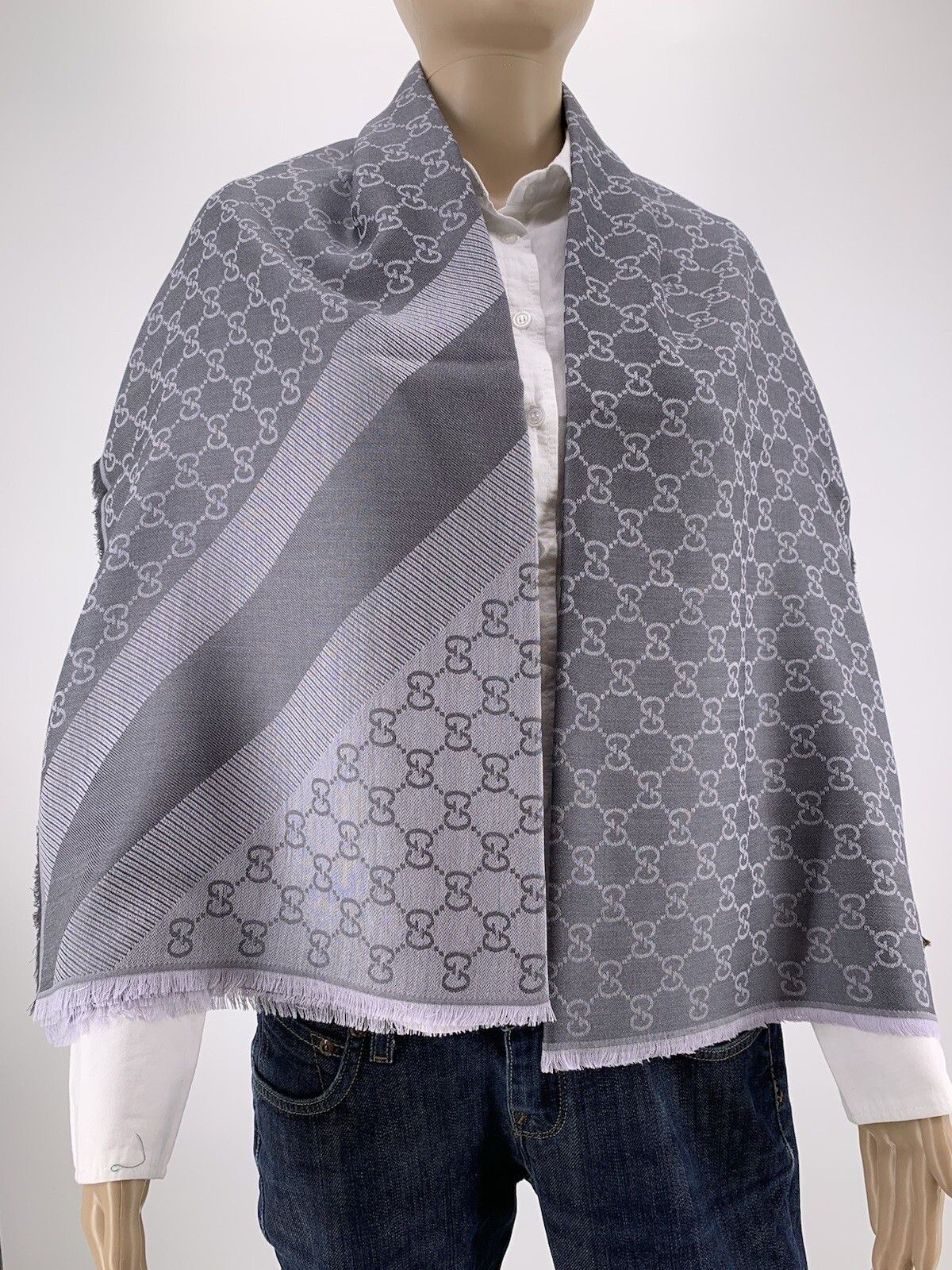 Gucci Size-140x140cm New Gucci Scarves Wool/Silk Size ONE SIZE - 2 Thumbnail