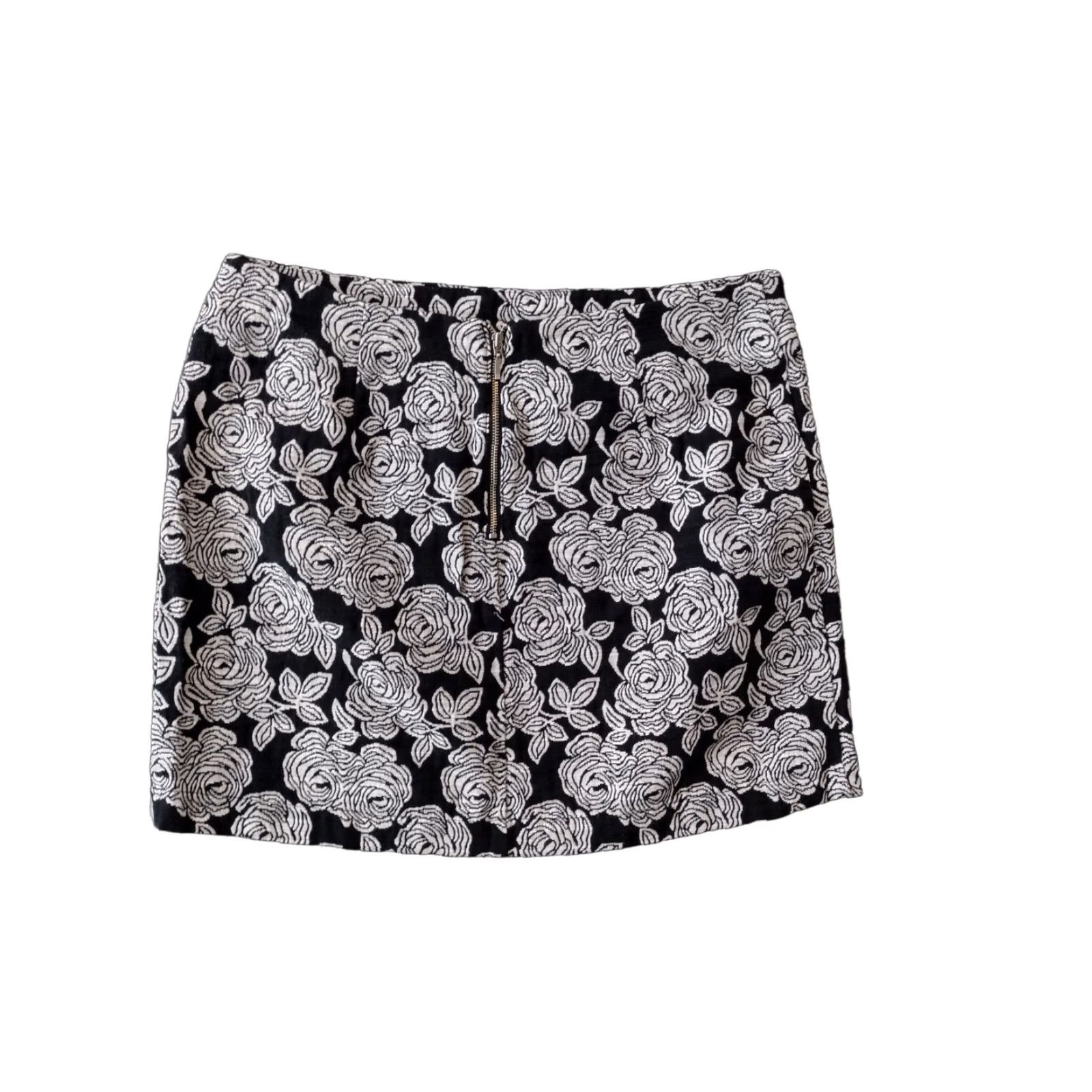 Forever 21 FOREVER 21 Black & White Rose Floral A-Line Mini Skirt Women's L Size 36" / US 14 / IT 50 - 1 Thumbnail