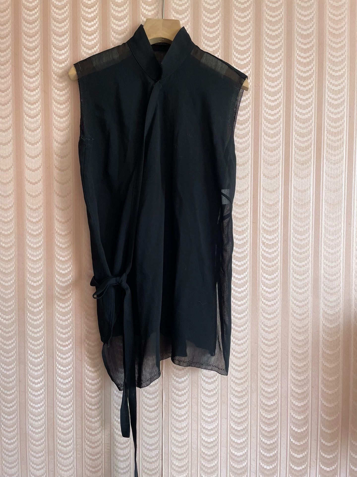 Yohji Yamamoto Yohji Yamamoto Vintage Black Sheer Mesh Cardigan Top Size L / US 10 / IT 46 - 2 Thumbnail
