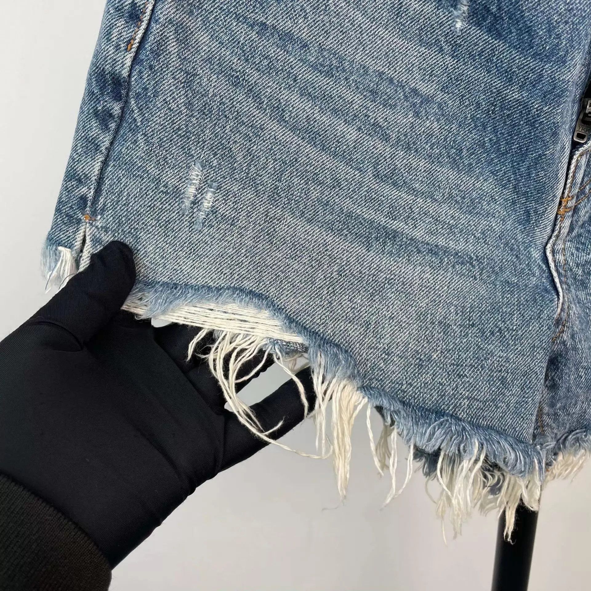 Alexander Wang Alexander Wang denim shorts size S blue 98 new Size 24" / US 00 / IT 34 - 7 Thumbnail