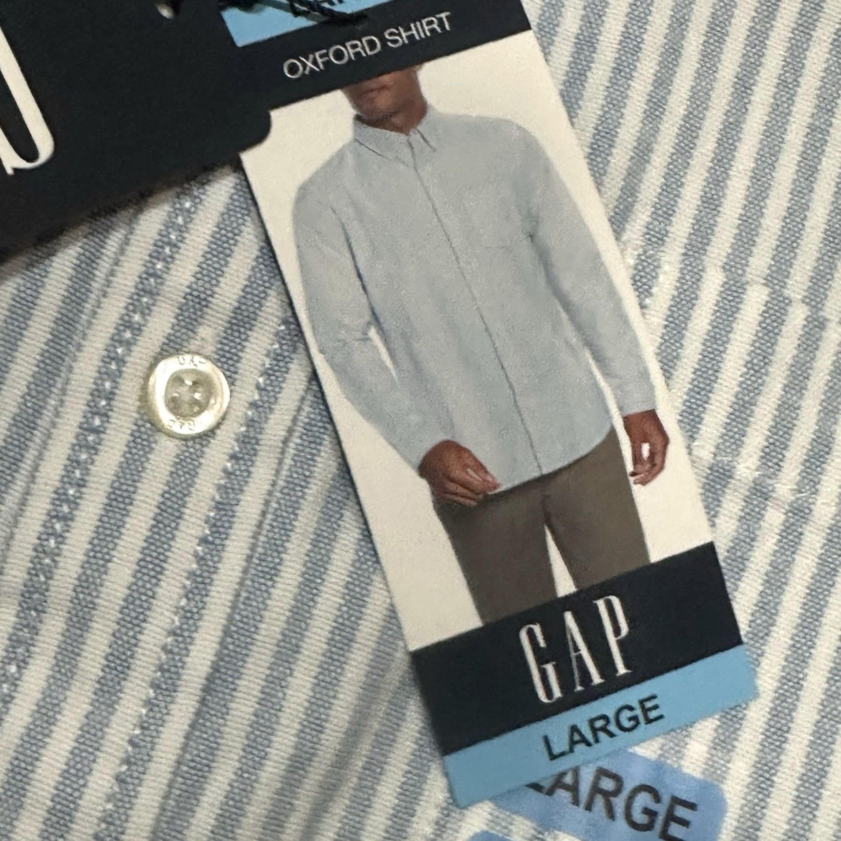 Gap Gap Oxford Button Up Shirt Mens Large Blue Striped Preppy NWT Casual Workwear Short Sleeve Button-Down Collared Vintage: No Size US L / EU 52-54 / 3 - 4 Thumbnail