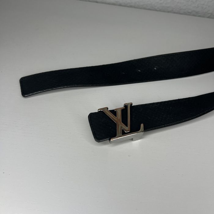 louis vuitton belt logo