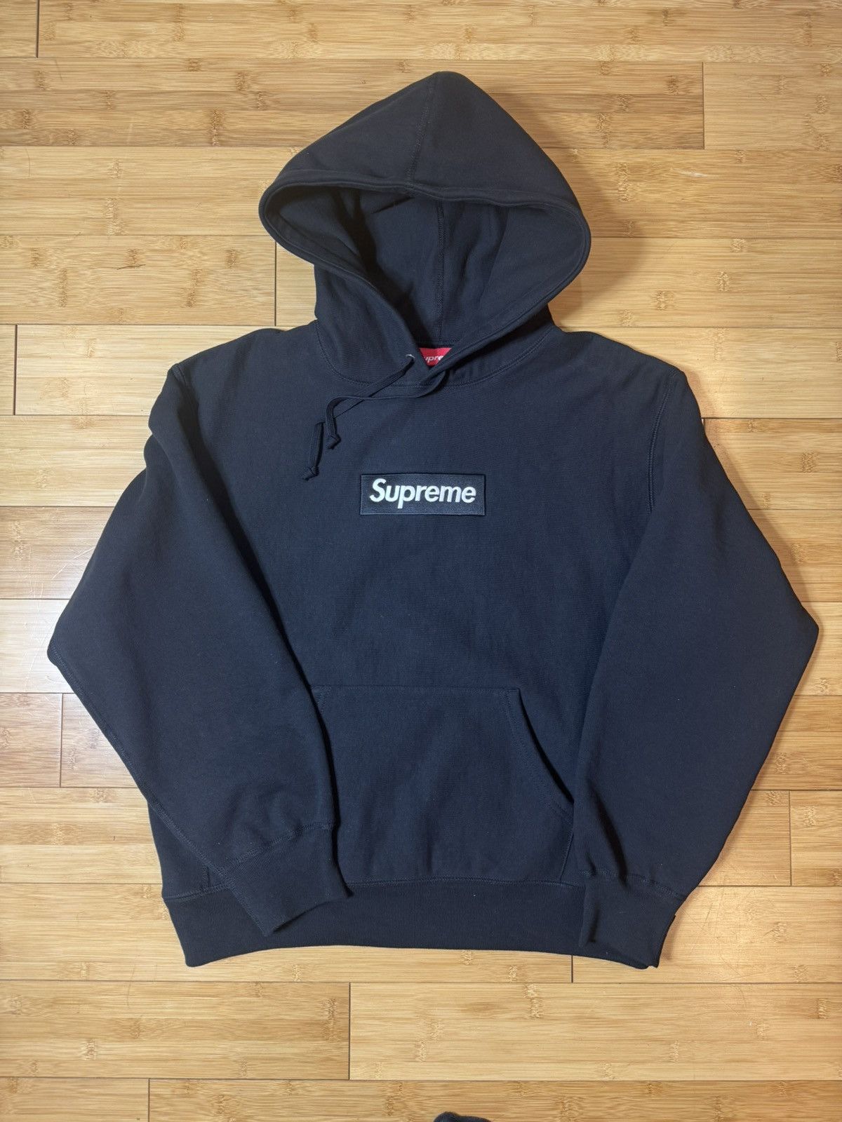 Supreme Supreme 2025 Box Logo Hoodie Black - Size Small | Grailed