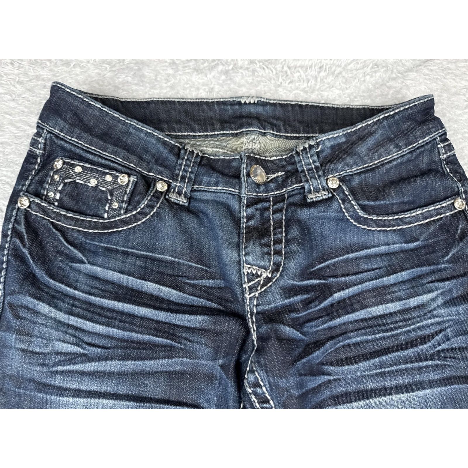 Denime Women Embellished Jeans Blue 28x30 Low Rise Bootcut Rhinestone Flap Pocket Denim Size 28" / US 6 / IT 42 - 4 Thumbnail
