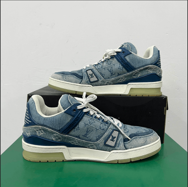 Louis Vuitton Louis Vuitton low-top sneakers Size US 9 / EU 42 - 8 Thumbnail