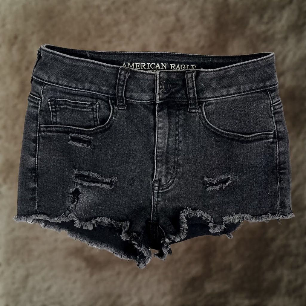 American Eagle Outfitters American Eagle Shorts Womens 2 Black Hi-Rise Shortie Distressed Cutoff Denim Size 26" / US 2 / IT 38 - 1 Thumbnail