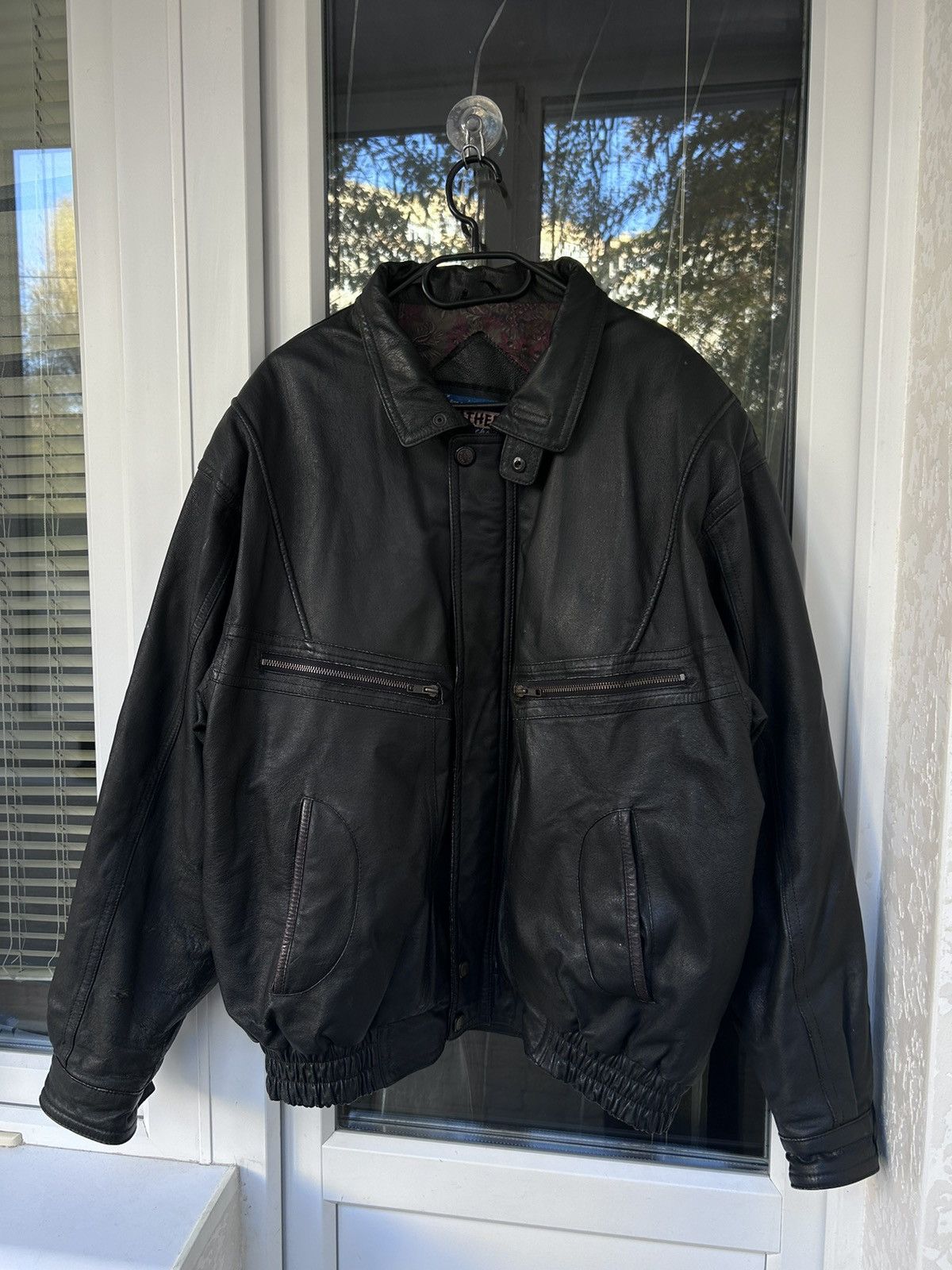Genuine Leather × Vintage Vintage Genuine Leather jacket mens bombers mens biker Size US XL / EU 56 / 4 - 2 Thumbnail