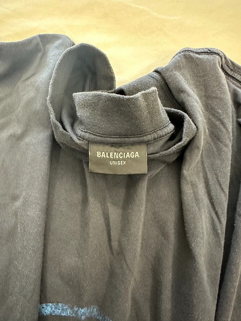 Balenciaga Balenciaga Surfing Logo Vintage Distressed Short Sleeve T- Size US M / EU 48-50 / 2 - 6 Thumbnail