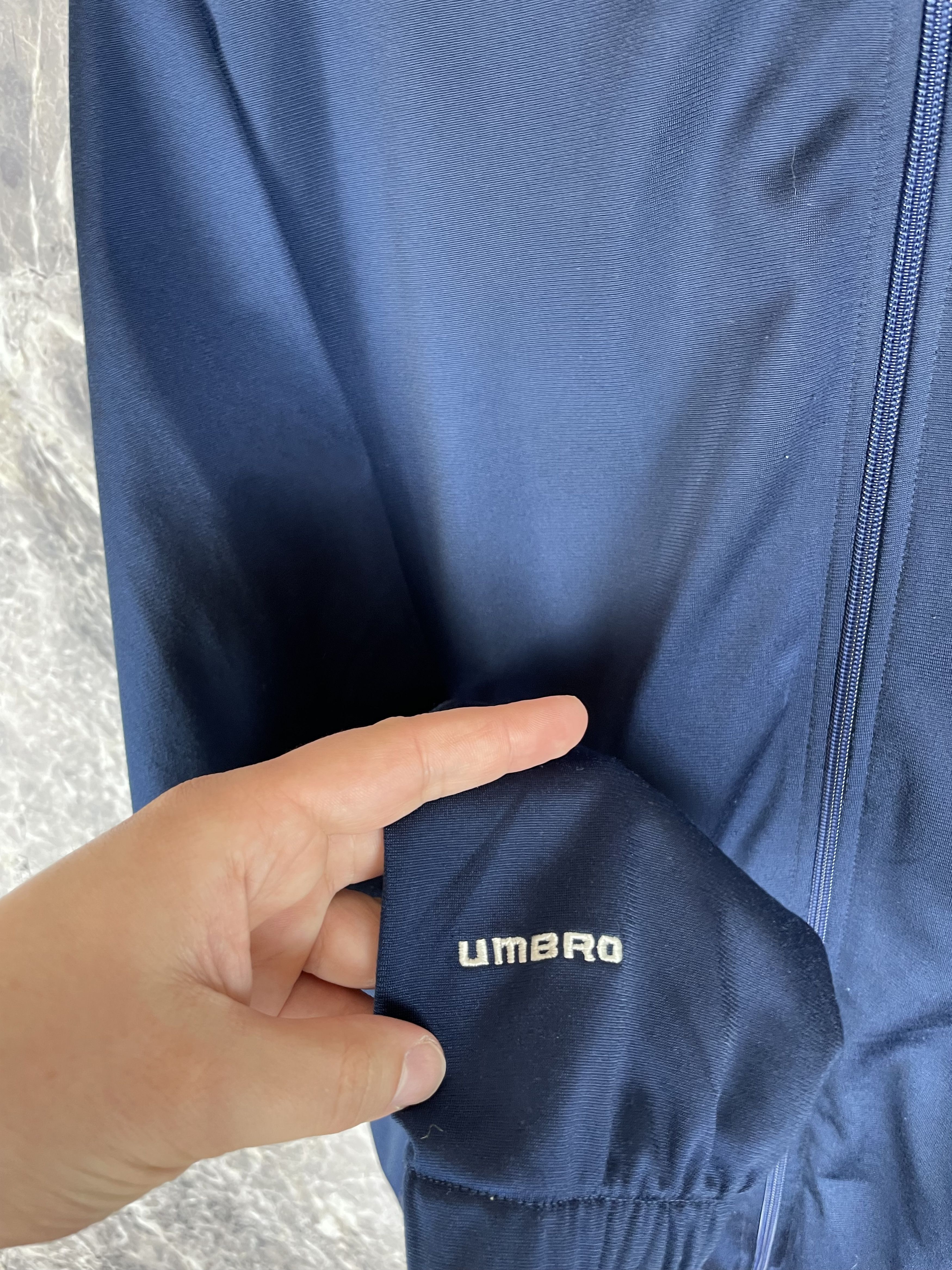 Umbro Vintage 90s UMBRO Training Ziper Jacket Size US M / EU 48-50 / 2 - 8 Thumbnail