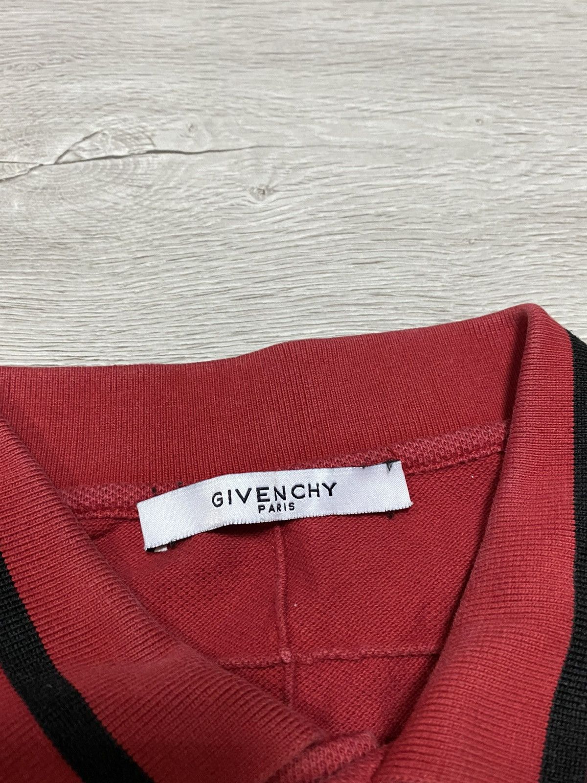 Givenchy Givenchy star polo shirt buttons eb0 Size US L / EU 52-54 / 3 - 4 Thumbnail