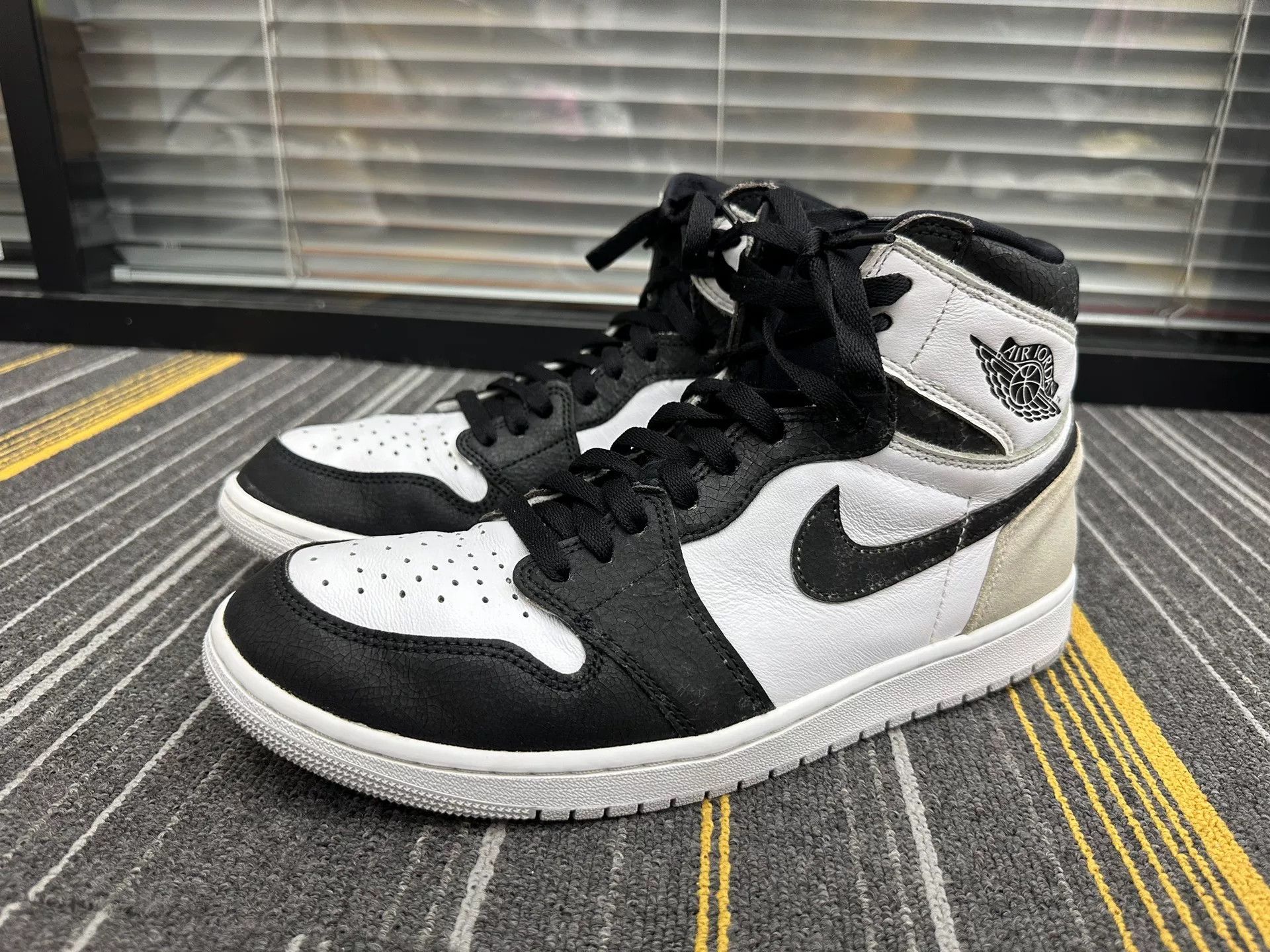 Nike Nike AIR JORDAN Gray Lowtop Sneakers 12 Men Size US 12 / EU 45 - 1 Thumbnail