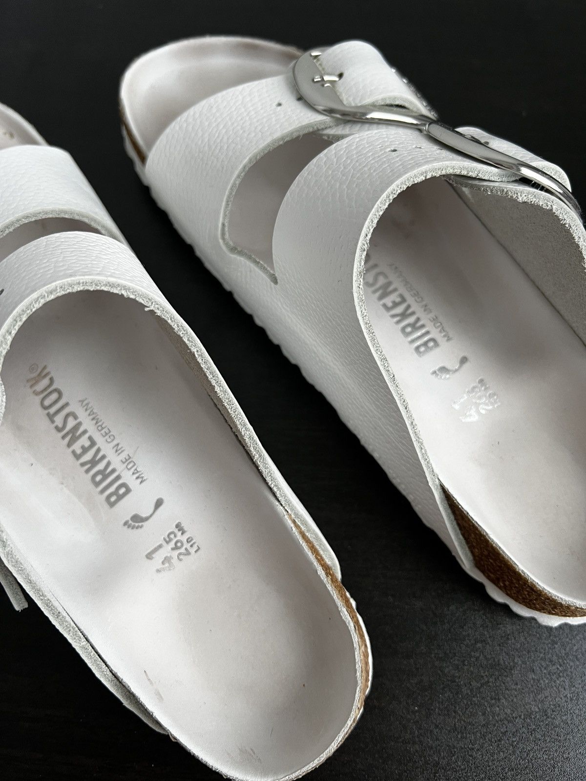 Birkenstock Birkenstock Authentic Arizona Big Buckle White Leather Size US 10 / IT 40 - 8 Thumbnail