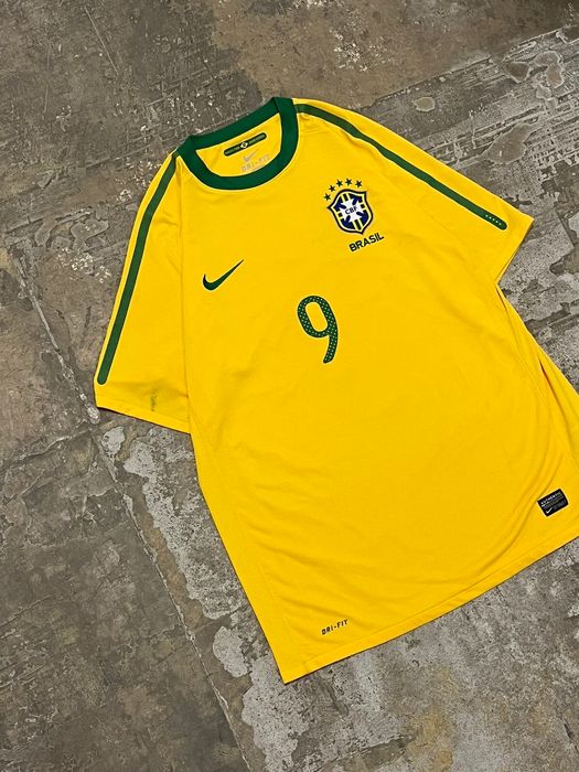 SOCCER BRAZIL TRAINING JERSEY - SIZE YS - NIKE AUTHENTIC DRI FIT - GENTLY  USED