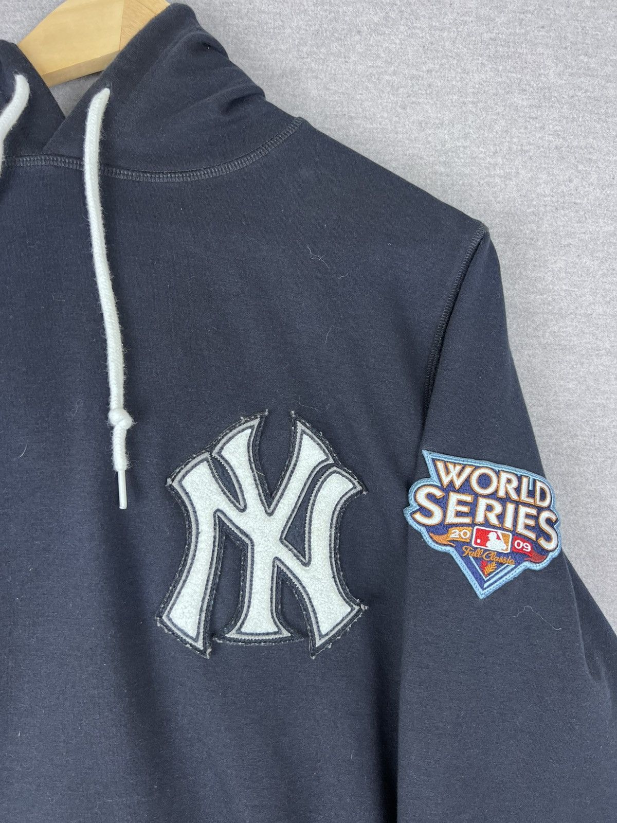New Era New Era Yankees hoodie 2009 World Series Medium Size US M / EU 48-50 / 2 - 2 Thumbnail