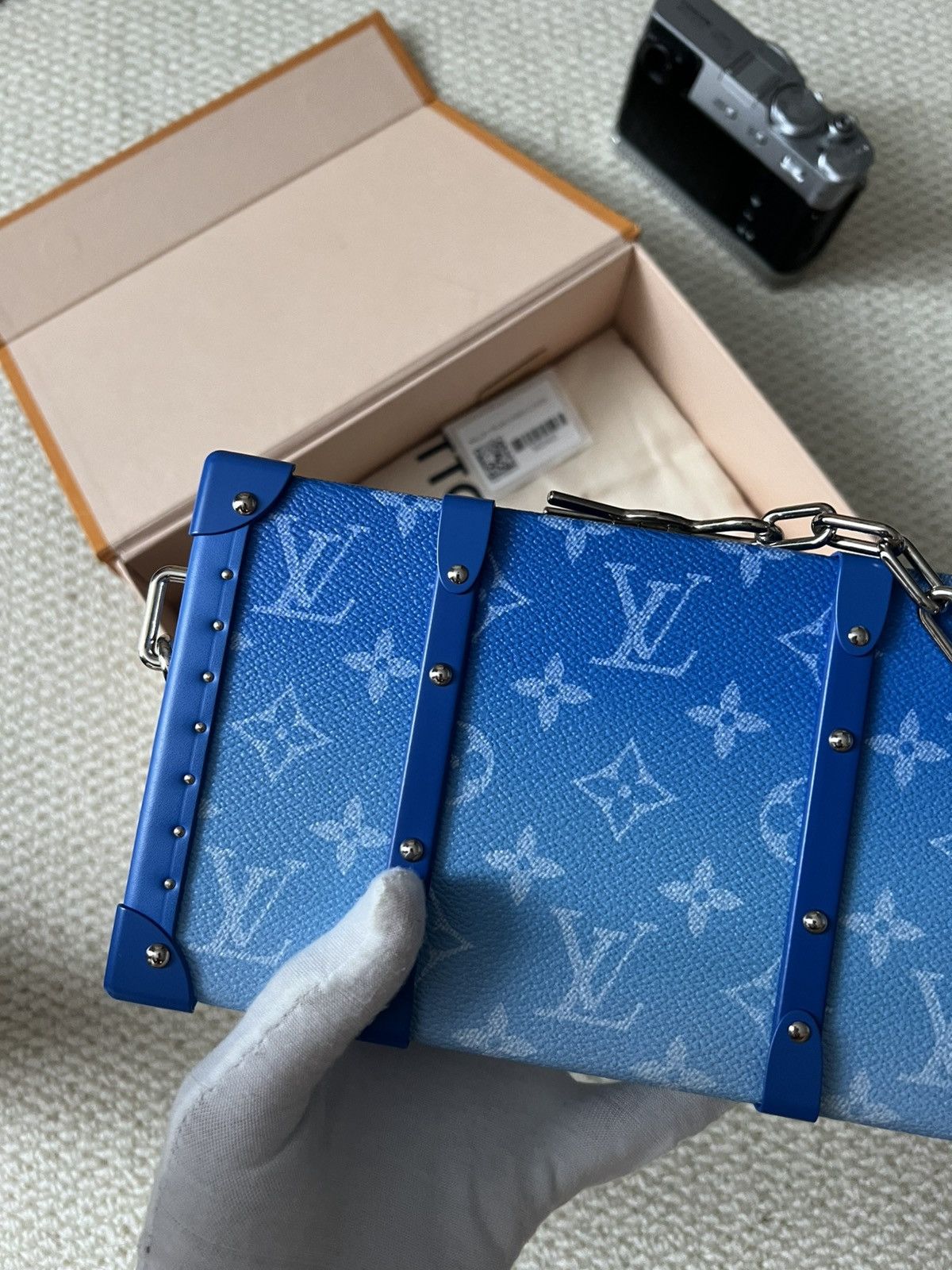 Louis Vuitton Wallet Trunk Louis Vuitton Limited Blue Trunk Size ONE SIZE - 10 Thumbnail