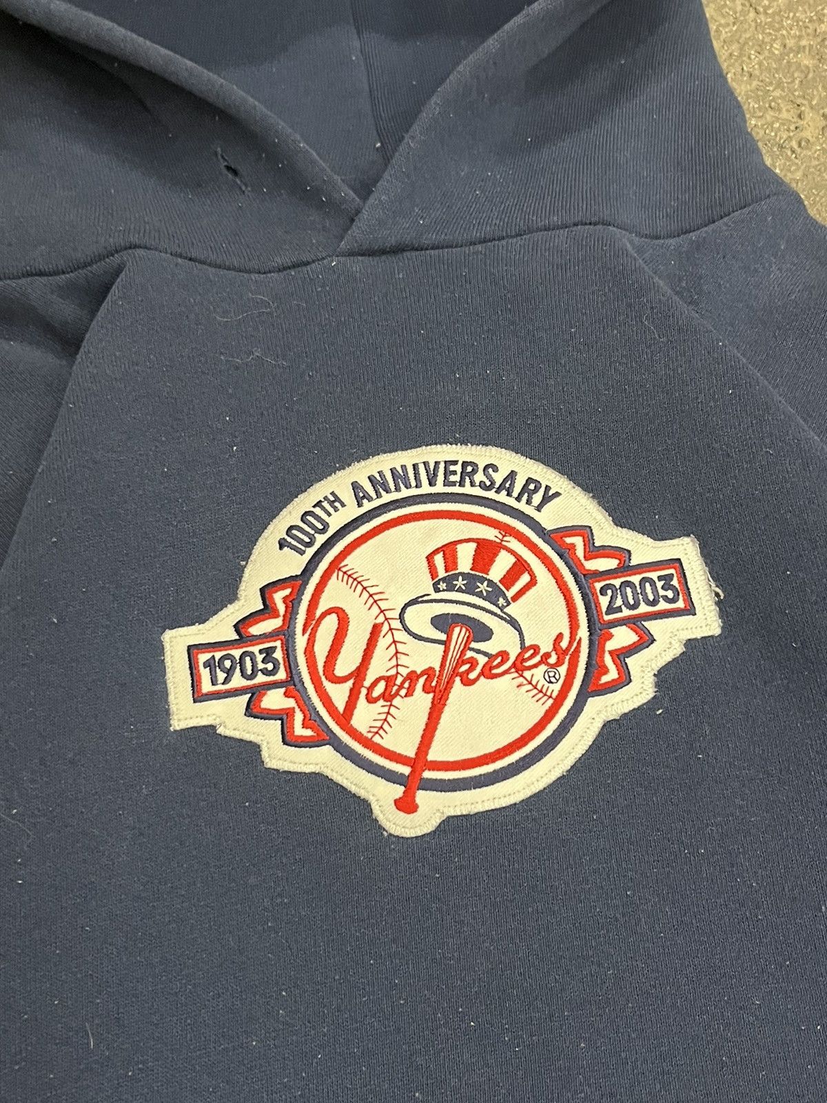 Russell Athletic × Vintage Russell athletic NY Yankees boxy fit hoodie rare y2k hype Size US M / EU 48-50 / 2 - 6 Thumbnail