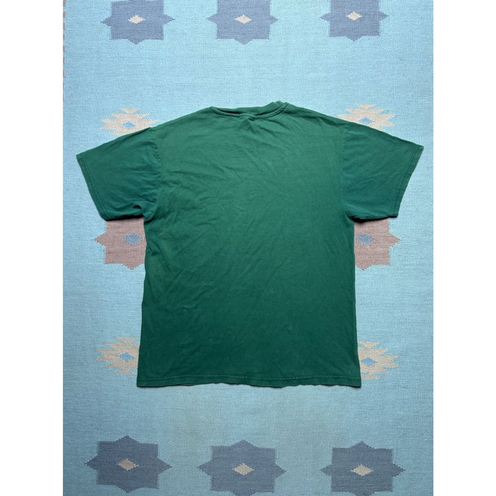 Hanes VINTAGE Hanes T-Shirt Forest Green 90s Beefy Cotton Large Men Regular Size L Womens/Mens? (Note: Gender at end per rules) Size US L / EU 52-54 / 3 - 6 Thumbnail