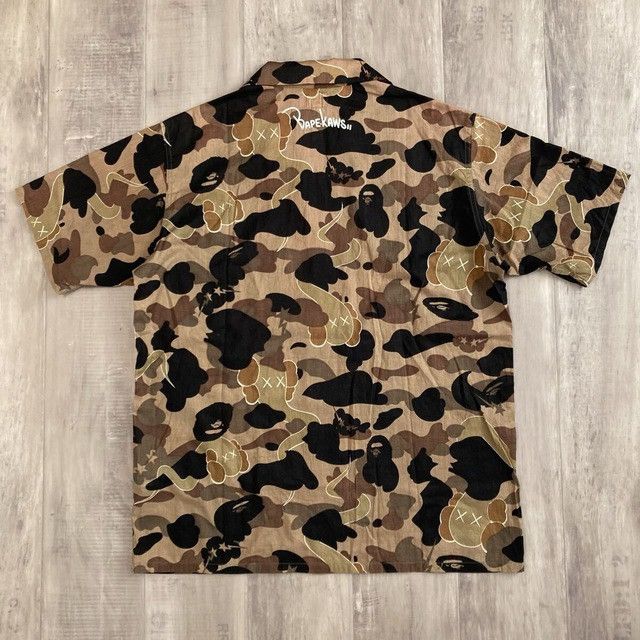 Bape × Kaws BAPE × Kaws Bendy 1st Camo Aloha Shirt a bathing ape NIGO Size US L / EU 52-54 / 3 - 4 Thumbnail