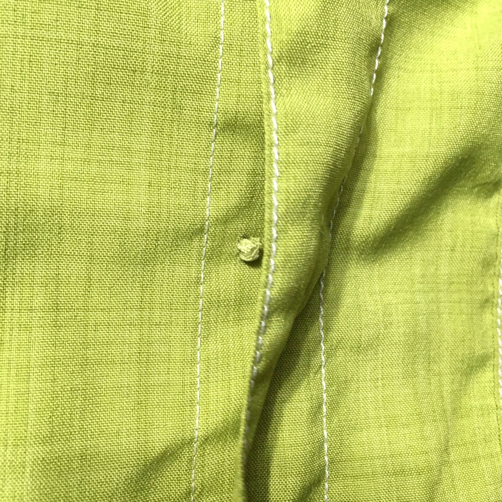 X-LARGE SAVE MART Shirt XL Green with Pockets Men’s Short Sleeve Uniform Shirt Size US XL / EU 56 / 4 - 4 Thumbnail