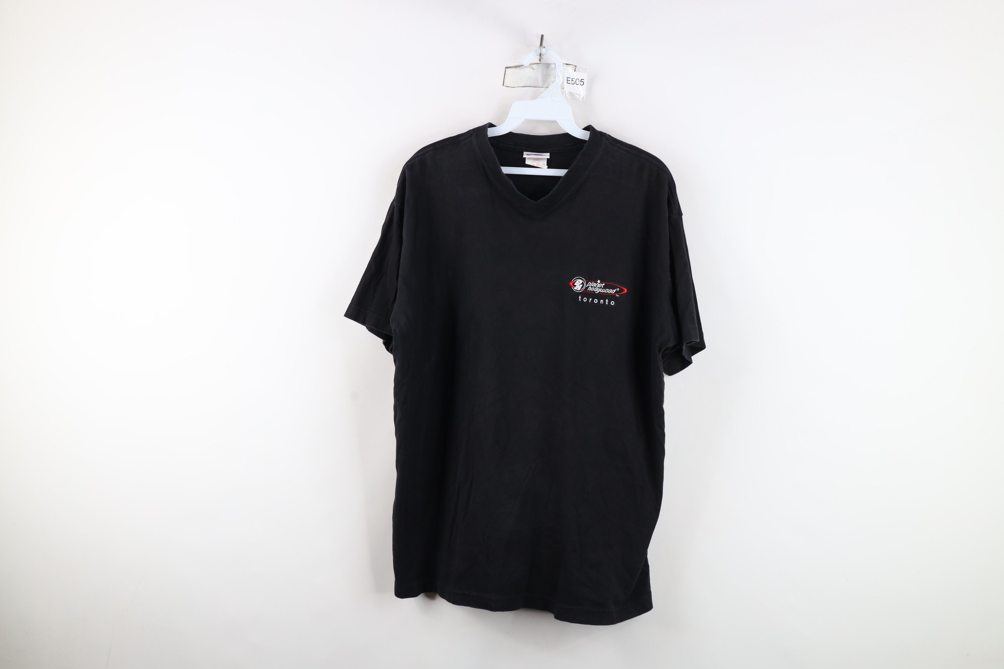 Vintage Vintage 90s Planet Hollywood Spell Out Toronto T-Shirt Black Size US L / EU 52-54 / 3 - 1 Thumbnail