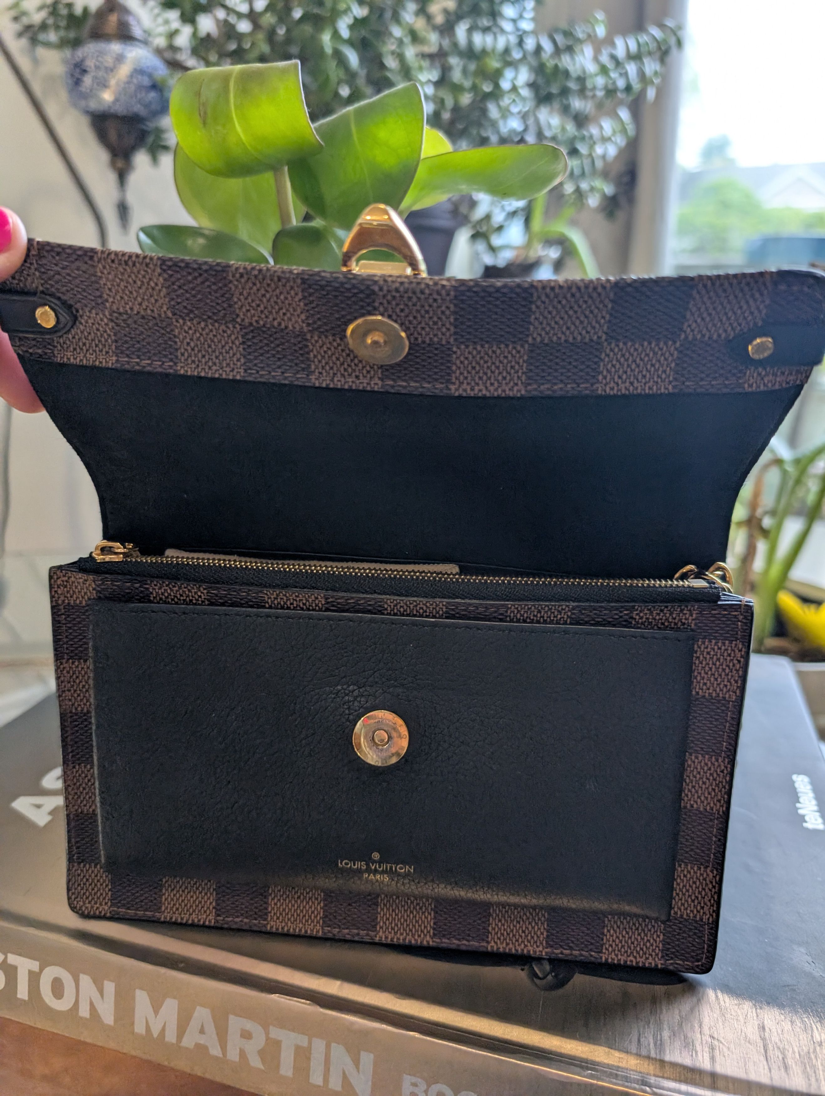 Louis Vuitton Louis Vuitton Vavin Damier Ebene Chain Crossbody Bag Black Size ONE SIZE - 3 Thumbnail