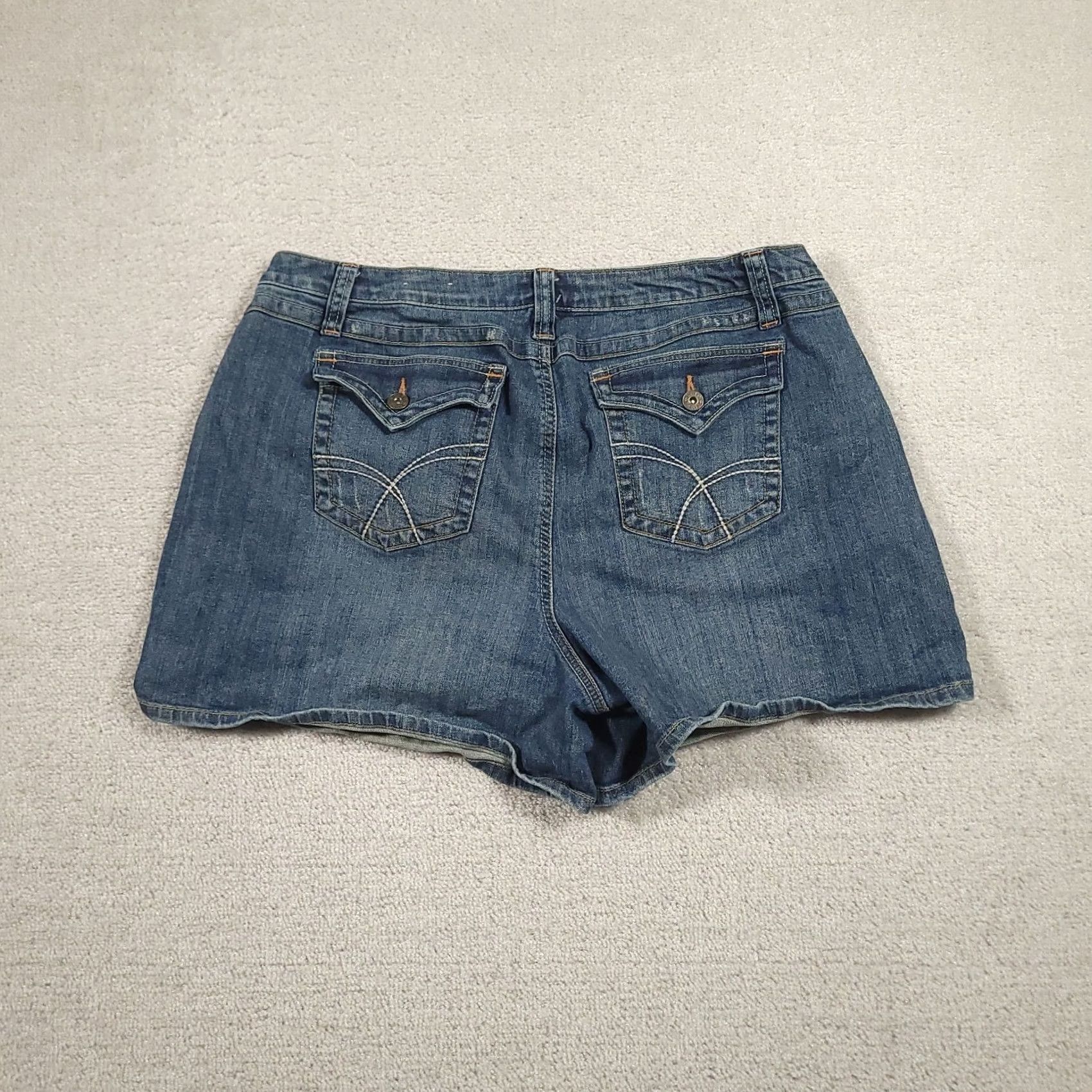 Vintage VINTAGE? No. Title: Cato Shorts Womens Plus Size 18W Blue Jean Denim Stretch Pockets Size 40" / US 18 - 7 Thumbnail