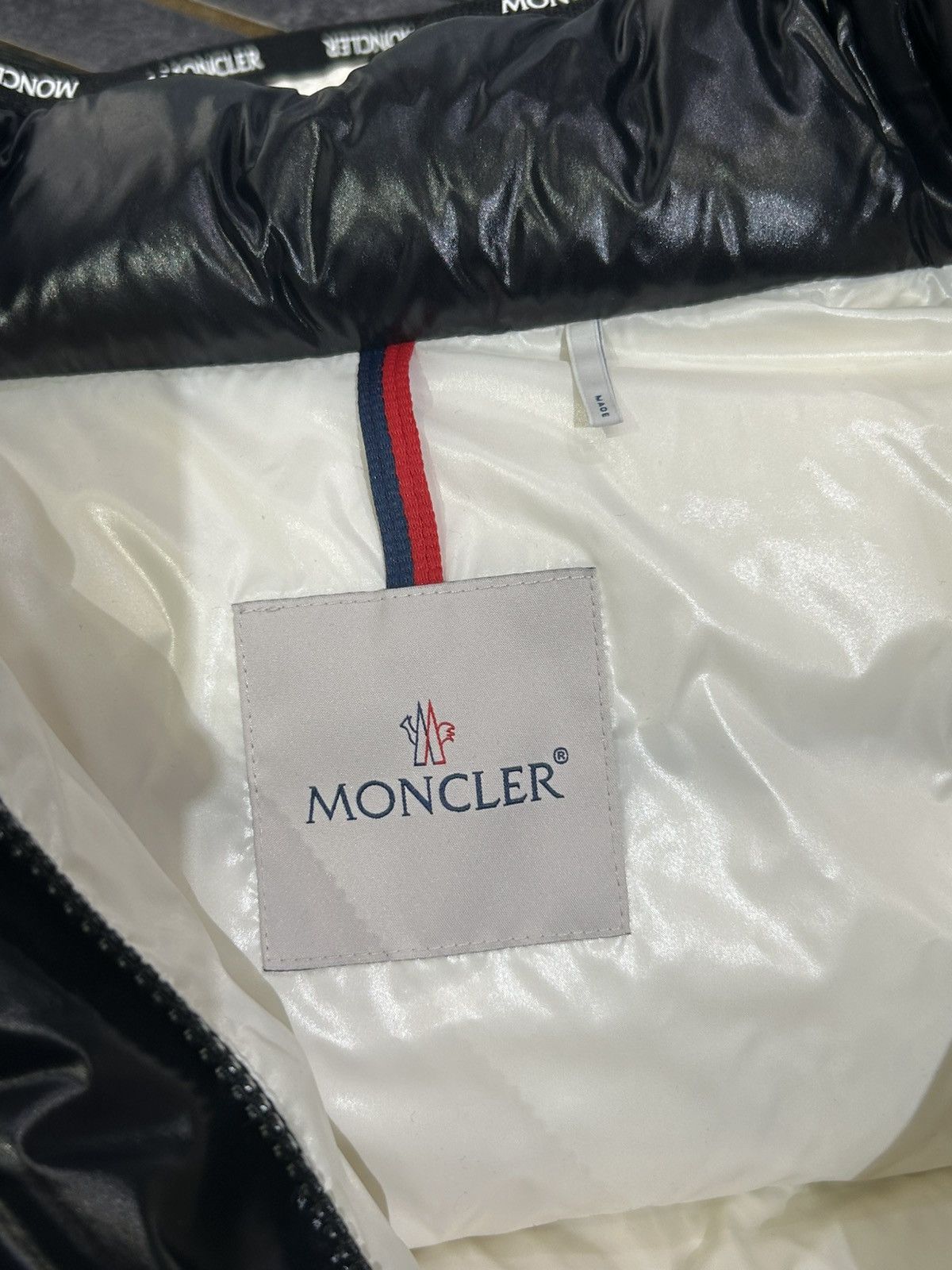 Moncler Moncler Flumet Quilted Puffer Jacket Size US S / EU 44-46 / 1 - 6 Thumbnail