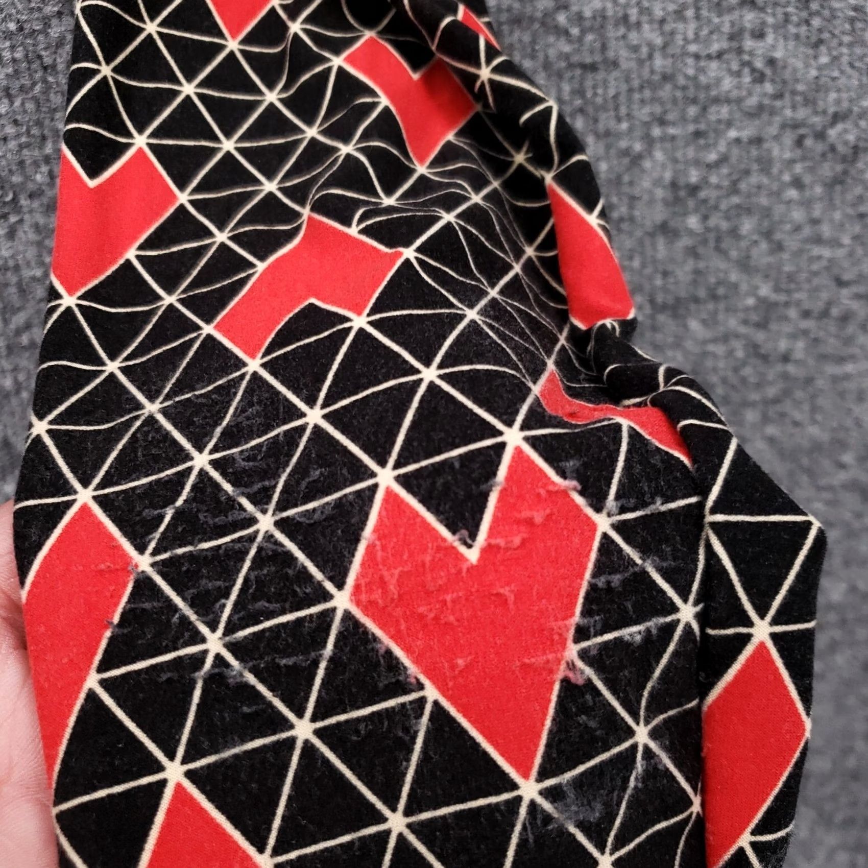 Vintage LuLaRoe Leggings Womens One Size Black Geometric Pull On Jegging Mid Rise Hearts Size 42" / US 20 - 7 Thumbnail