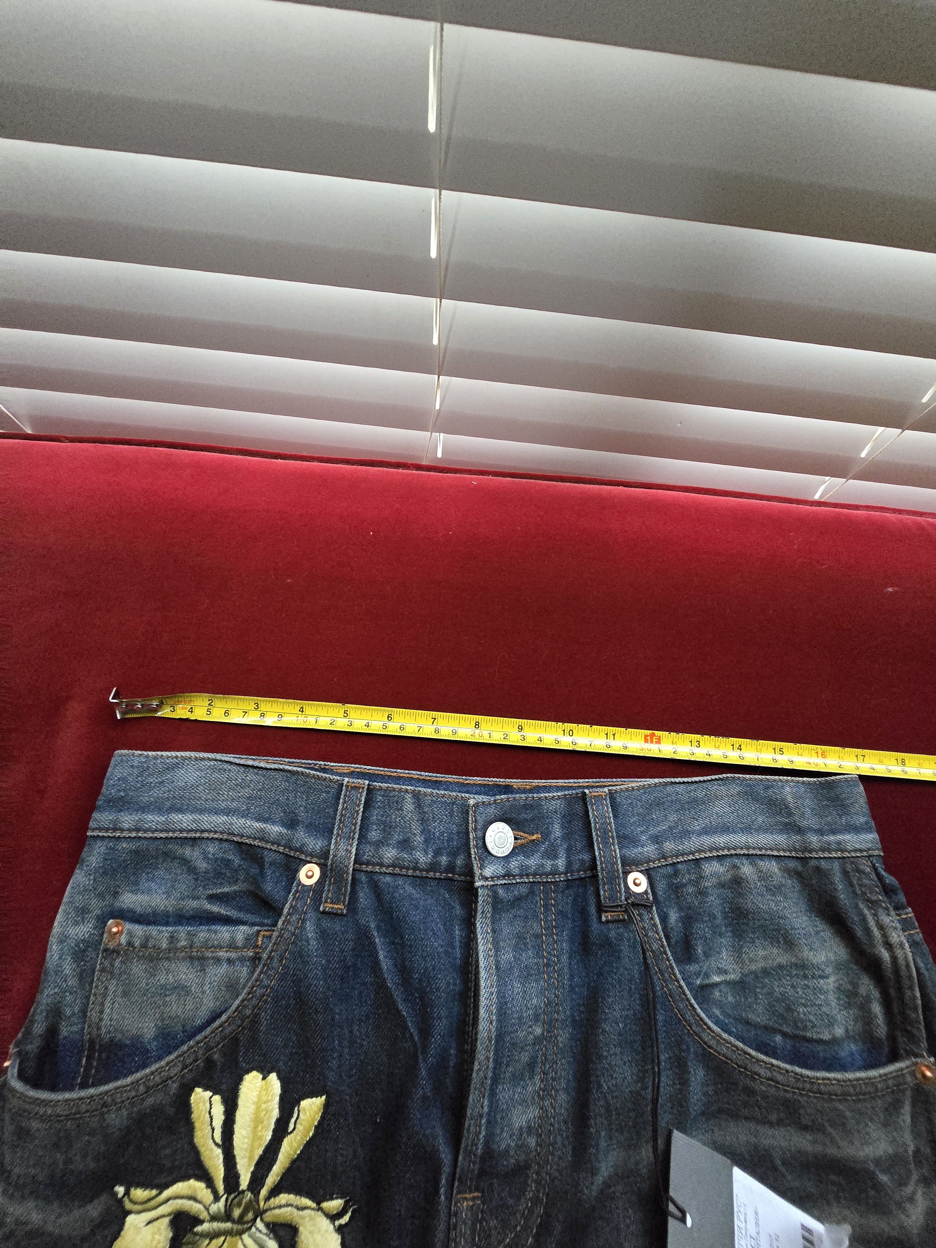 Gucci Gucci Embroidered Dragon Blue Jeans Size 32 NWT Size US 32 / EU 48 - 11 Thumbnail