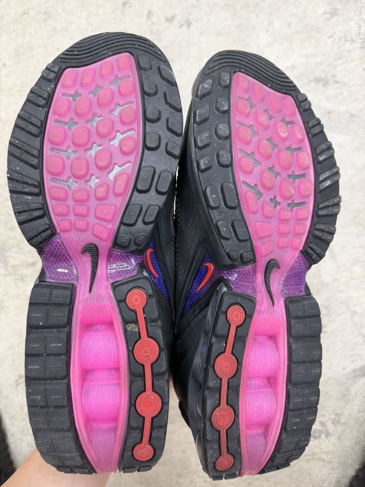 Nike Nike Air Max Dn All Night Size US 11.5 / EU 44-45 - 3 Thumbnail