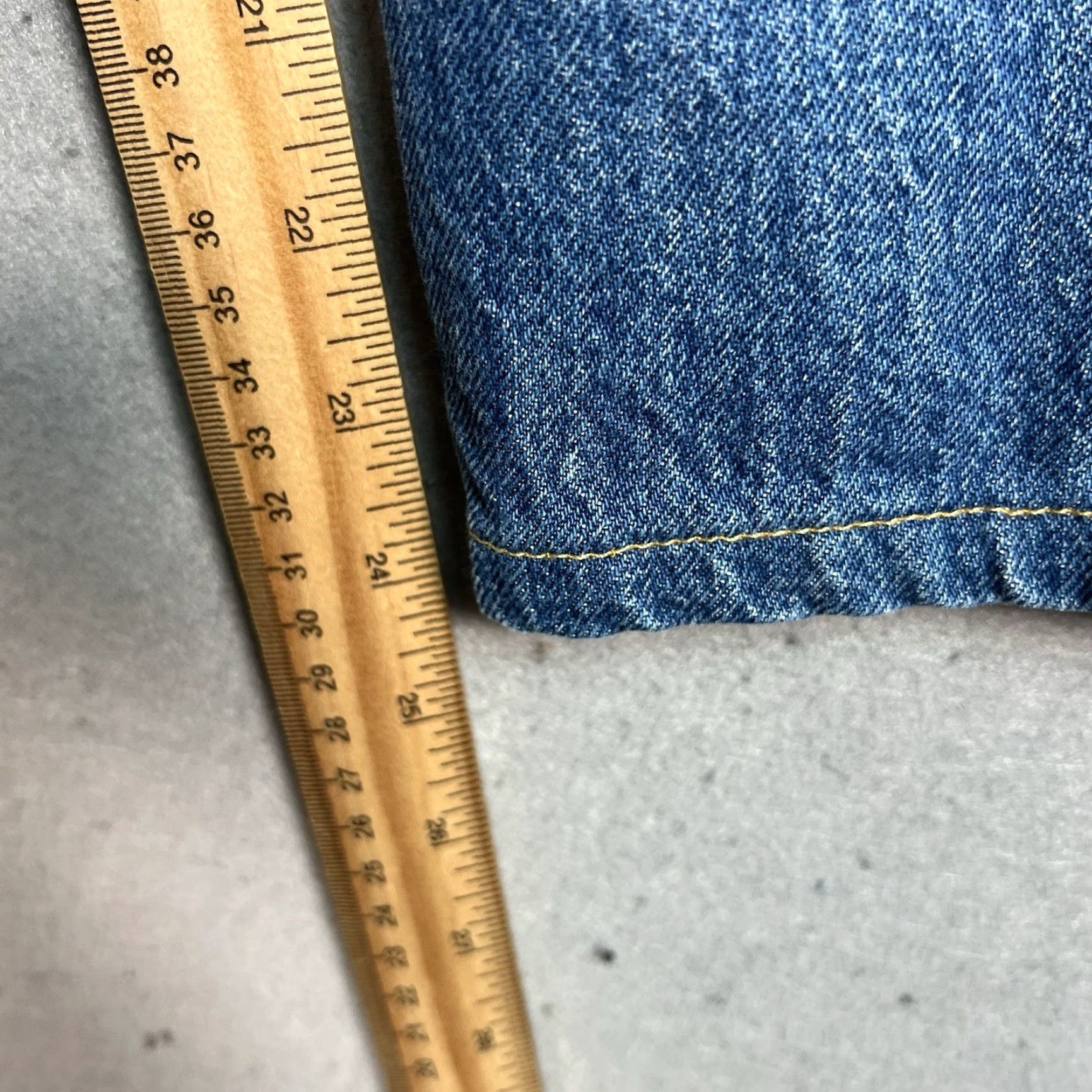 Acne Studios Acne Studios 1996 Dark Blue Trash Jeans Adult Mens 30 x 24 Denim Blue 8/10 Vintage Straight Jeans Size US 30 / EU 46 - 5 Thumbnail