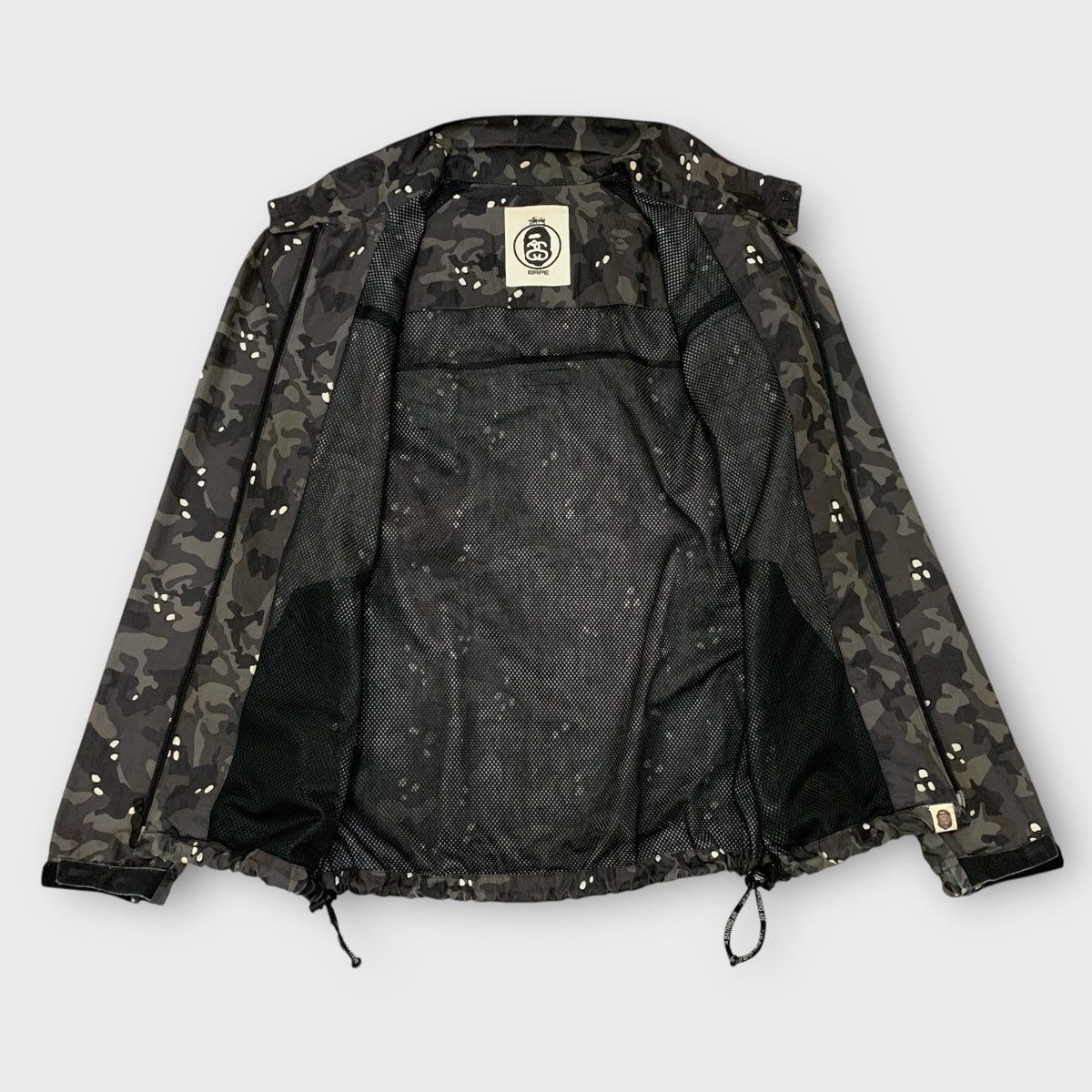 Bape × Stussy A BATHING APE X STUSSY COLLABORATION CAMO JACKET Size US M / EU 48-50 / 2 - 5 Thumbnail