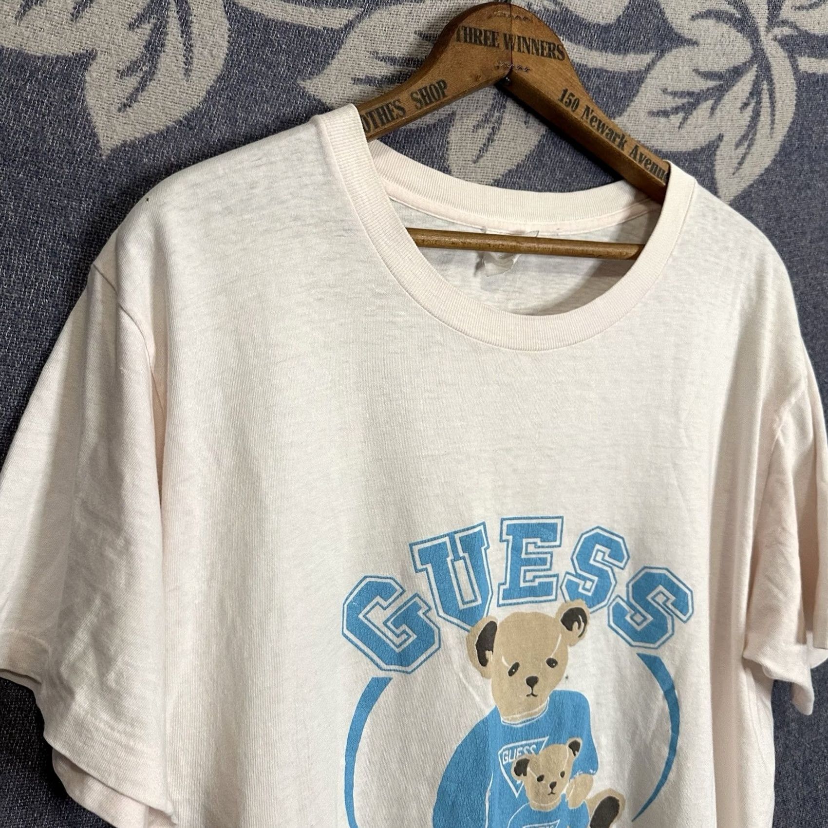 Guess VINTAGE Guess By Marciano Bear T Shirt Pink XL 80s 90s Mens Short Sleeve Crew Neck Cotton Logo Distressed Size US XL / EU 56 / 4 - 2 Thumbnail