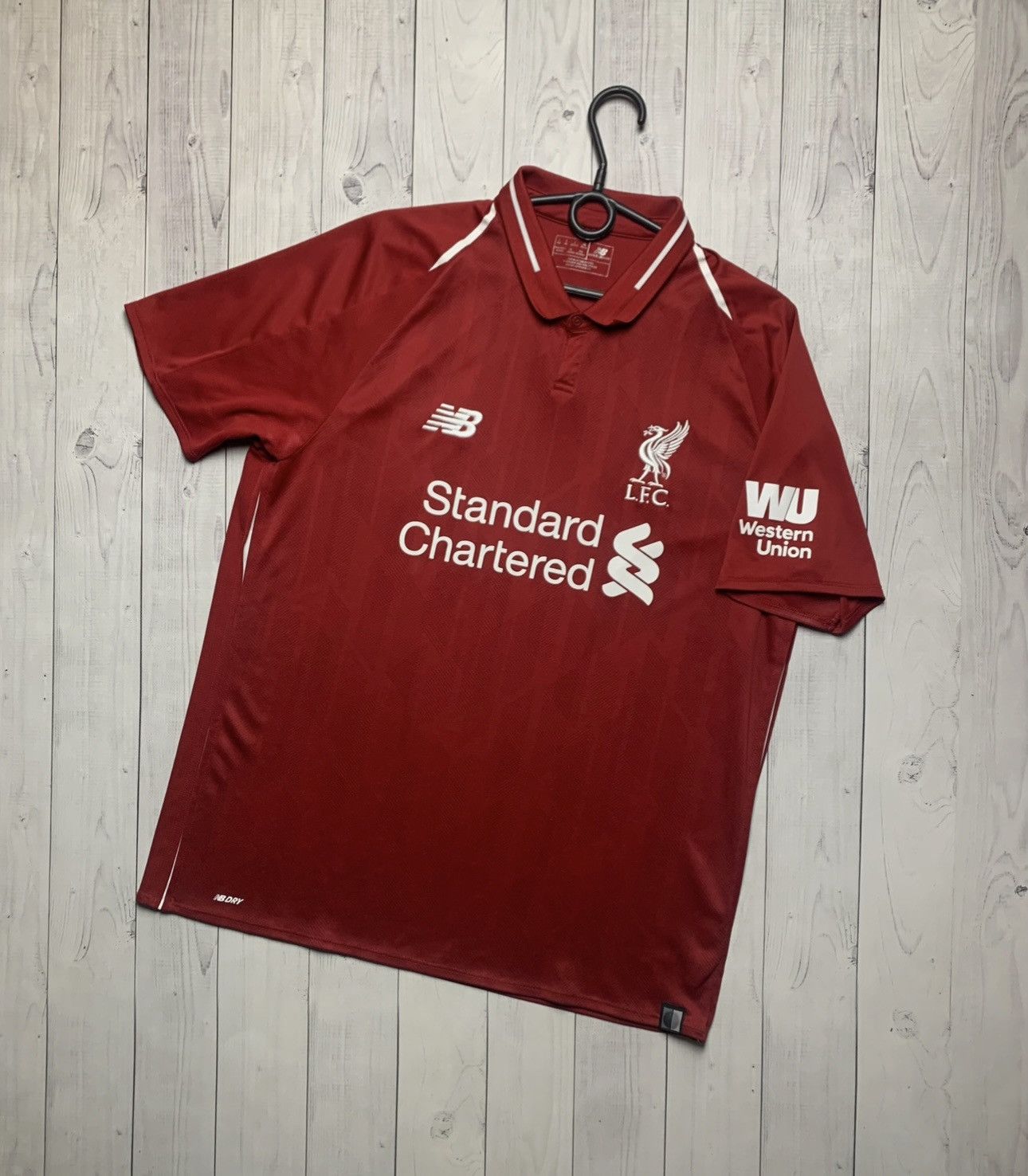 Vintage Vintage Liverpool soccer jersey size L new balance Size US L / EU 52-54 / 3 - 1 Thumbnail