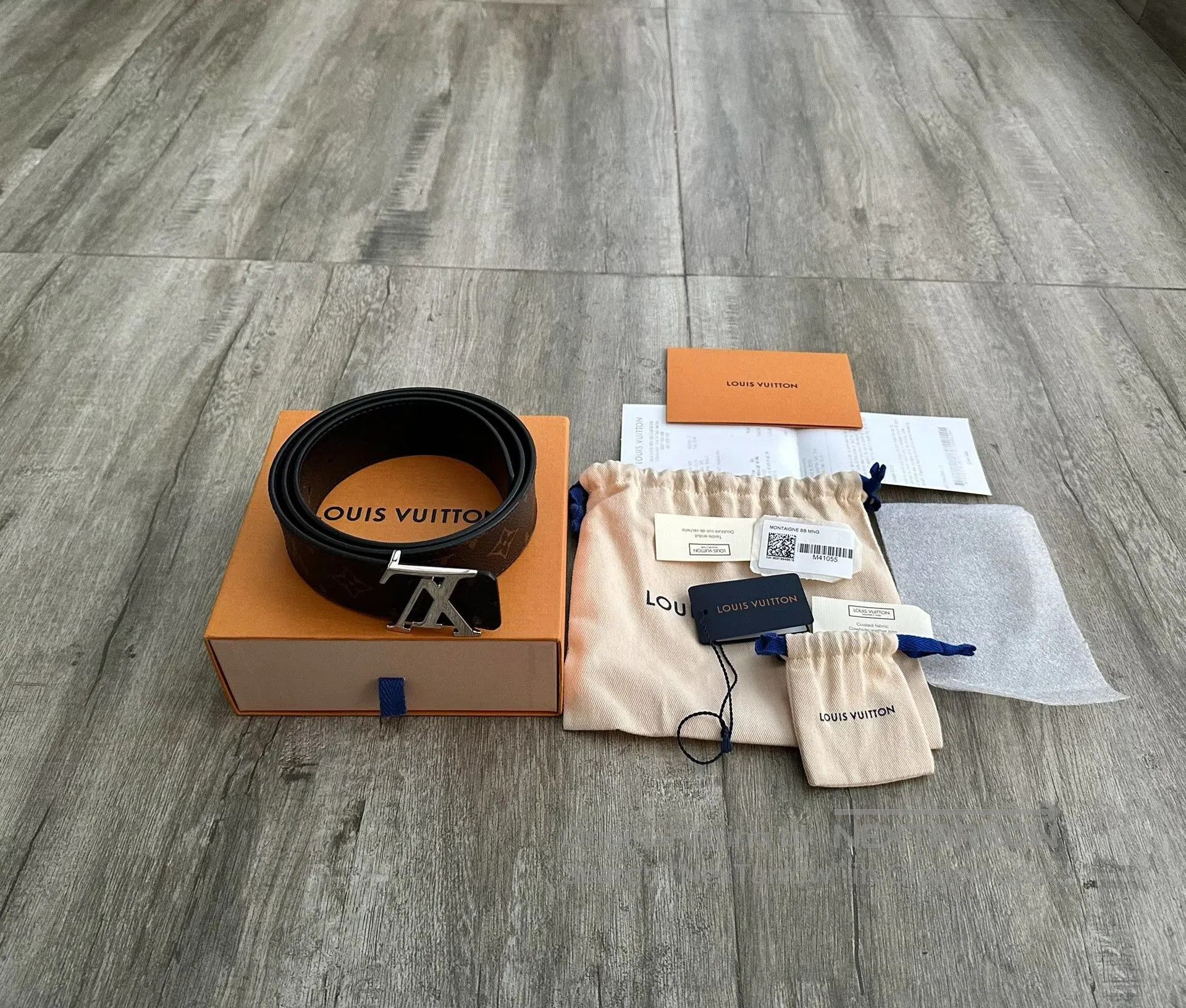Louis Vuitton louis vuitton logo leather belt for men. Size ONE SIZE - 1 Thumbnail