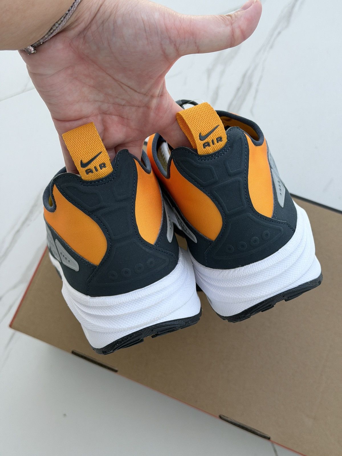 Nike Nike Air Max SNDR Shoes Size US 9 / EU 42 - 6 Thumbnail