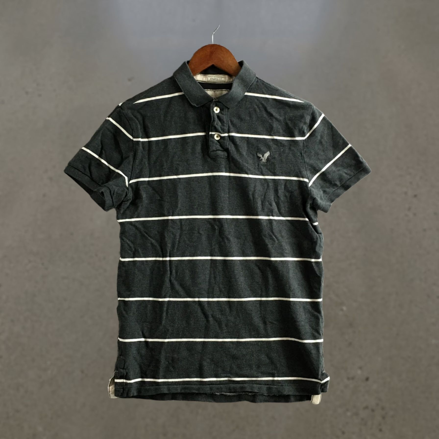 American Eagle Outfitters American Eagle Outfitters Polo Shirt Mens S Gray Cotton Short Sleeve Collared Size US S / EU 44-46 / 1 - 1 Thumbnail