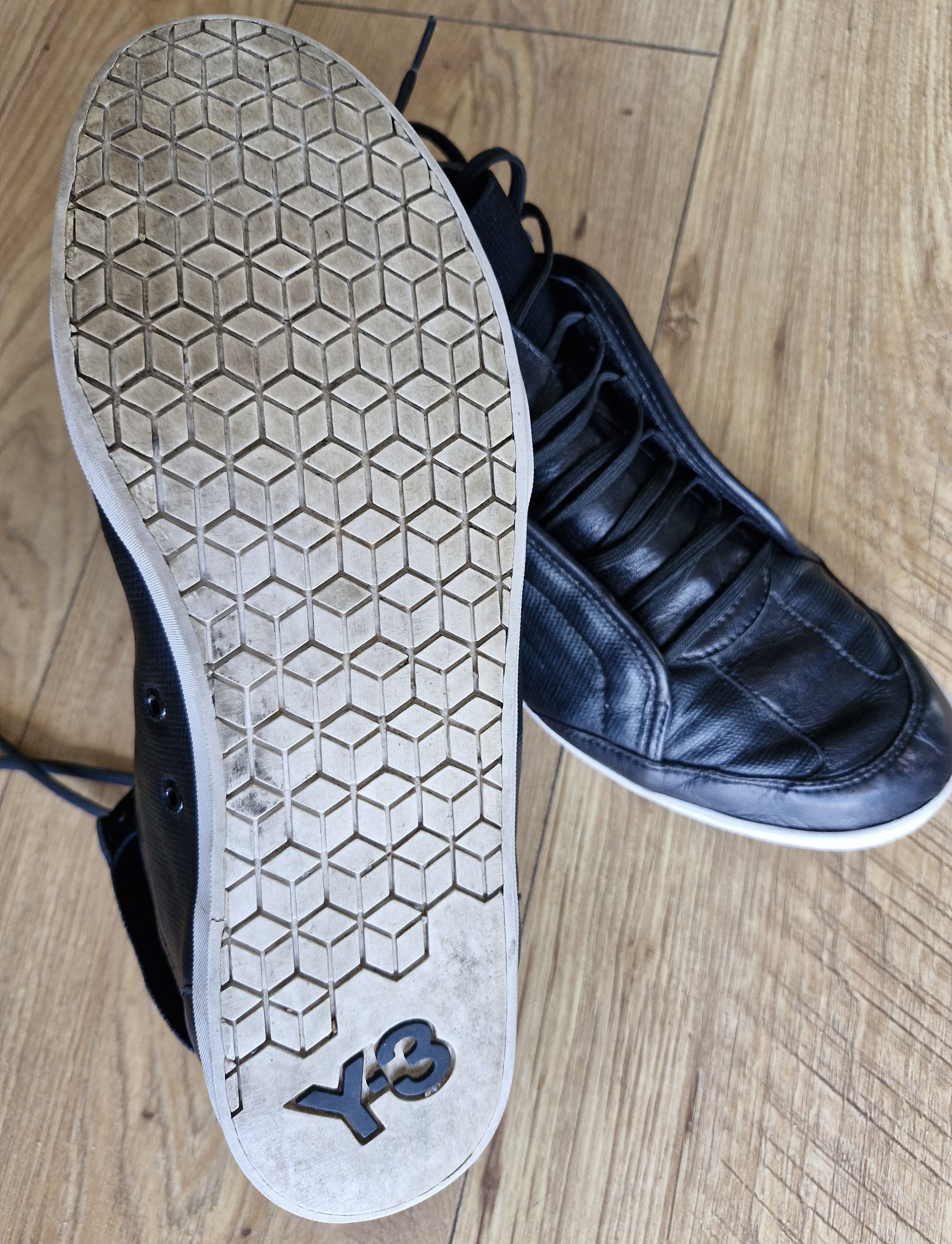 Yohji Yamamoto Y-3 Kazuhiri hi-top leather sneakers black