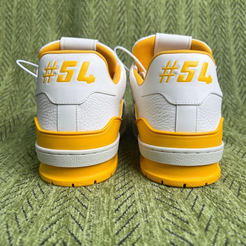 Louis Vuitton Louis Vuitton Classic Signature Low-Top Sneakers -2508 Size US 9.5 / EU 42-43 - 3 Thumbnail