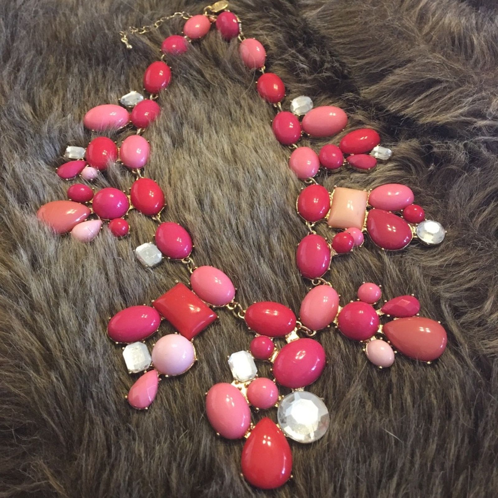 Jewelry Charming Charlie bold pink stone necklace Size ONE SIZE - 9 Thumbnail