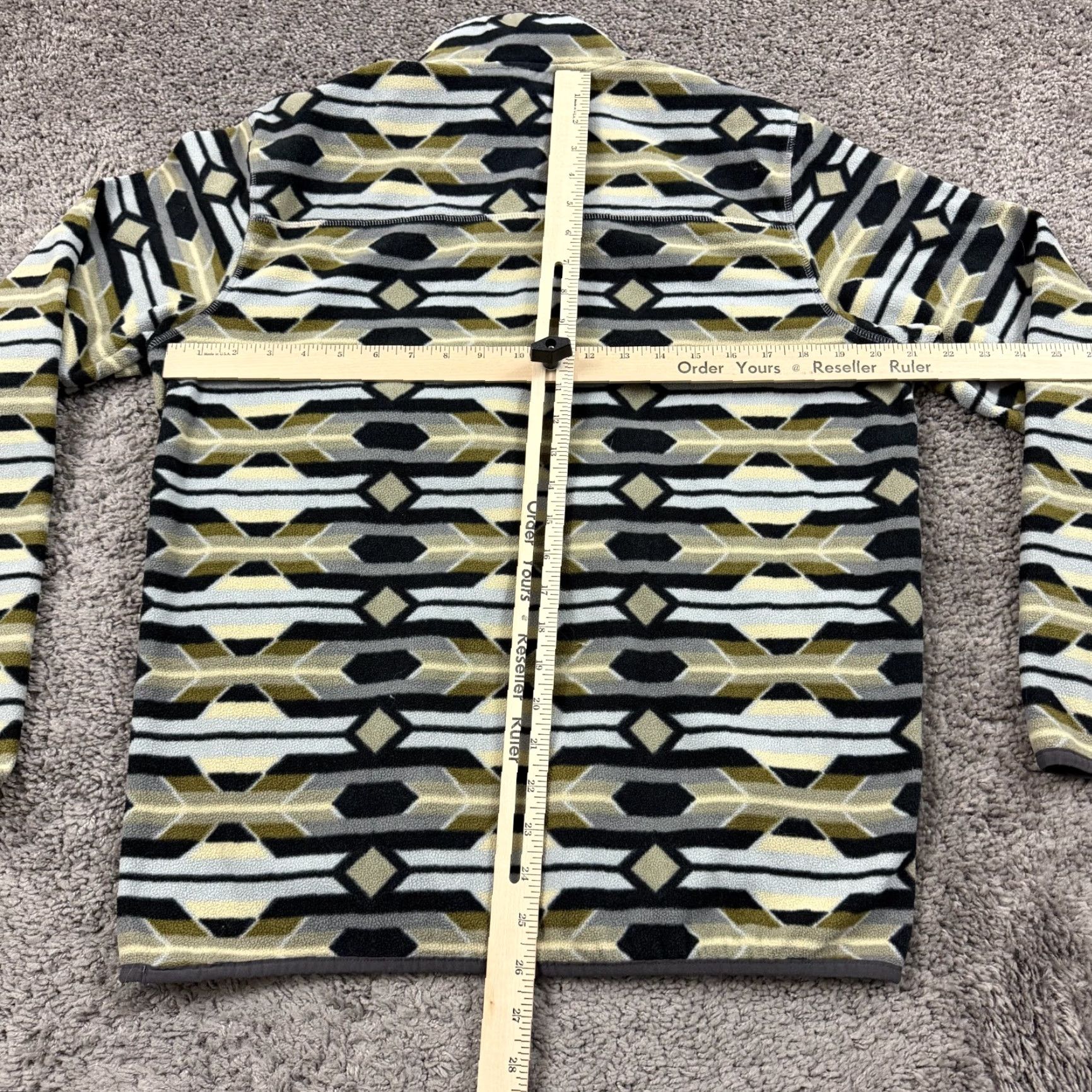 Eddie Bauer VINTAGE Eddie Bauer Sweater Mens M Green Geometric Fleece Pullover Aztec Quarter Snap Mock Neck Pockets Pullover Casual Outdoor 90s Mens Size US M / EU 48-50 / 2 - 6 Thumbnail