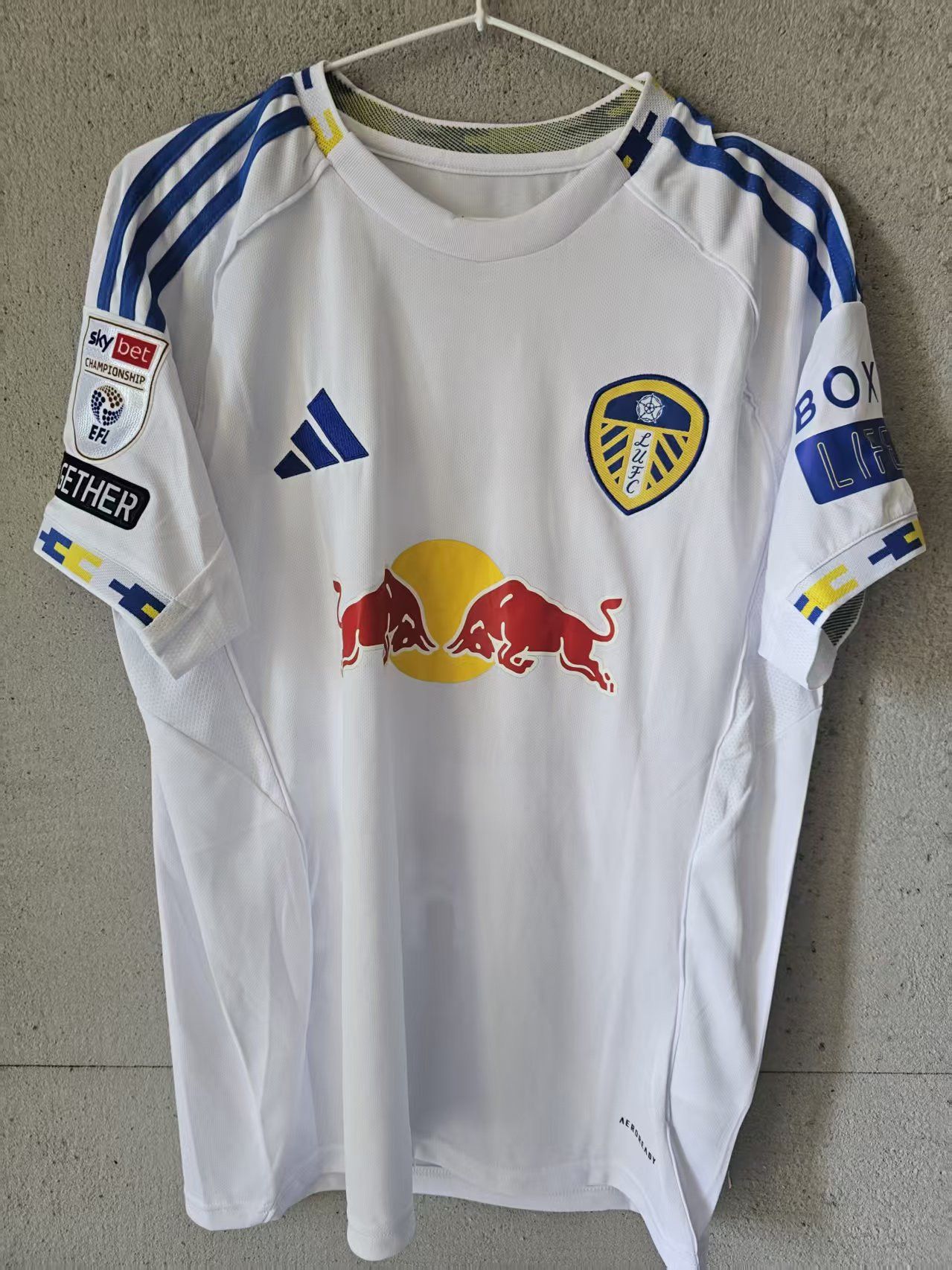 Other 22 Ao Tanaka Jersey 2025 26 Leeds United Size US XL / EU 56 / 4 - 2 Thumbnail