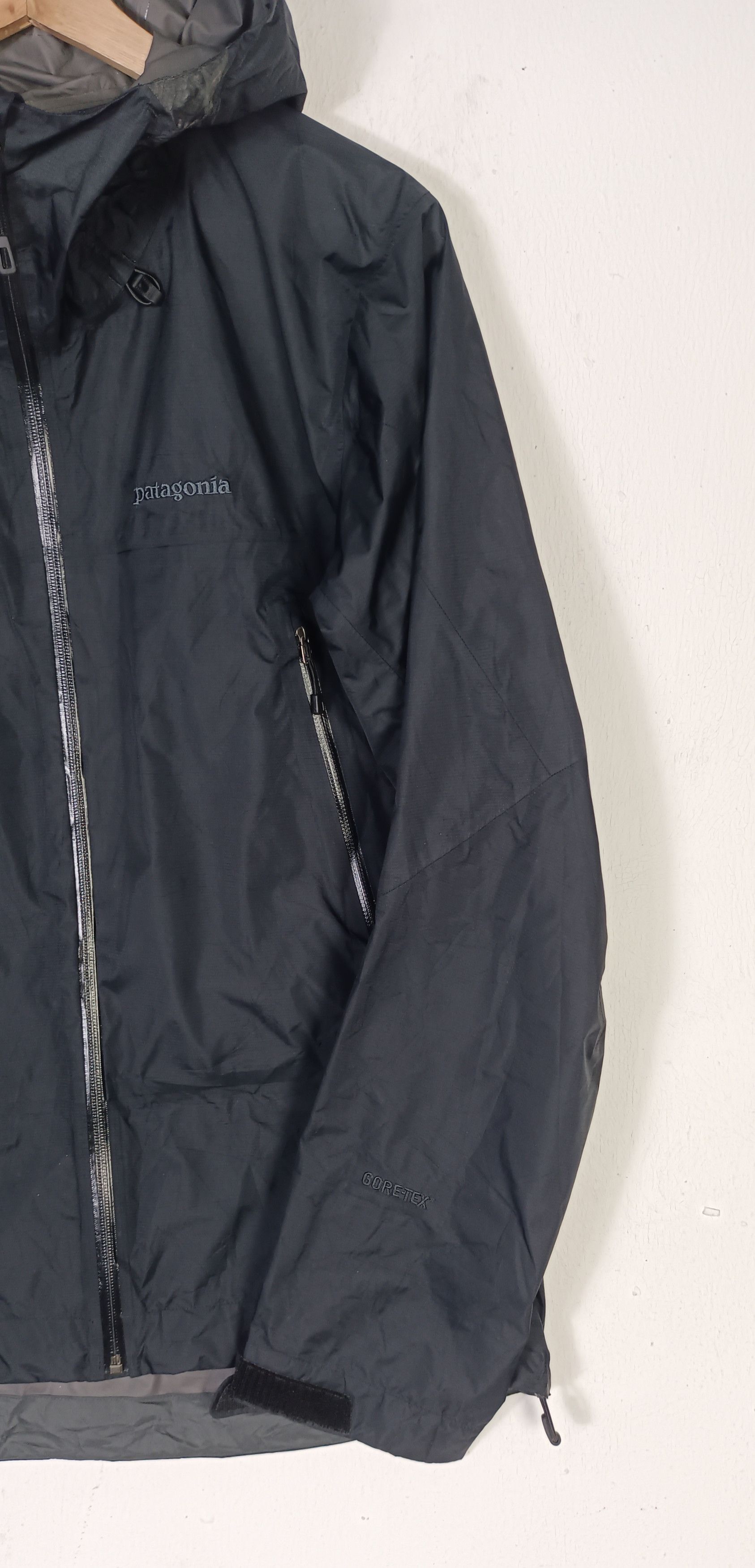 Patagonia Patagonia Goretex Windbraker Full Zipper Size US L / EU 52-54 / 3 - 4 Thumbnail