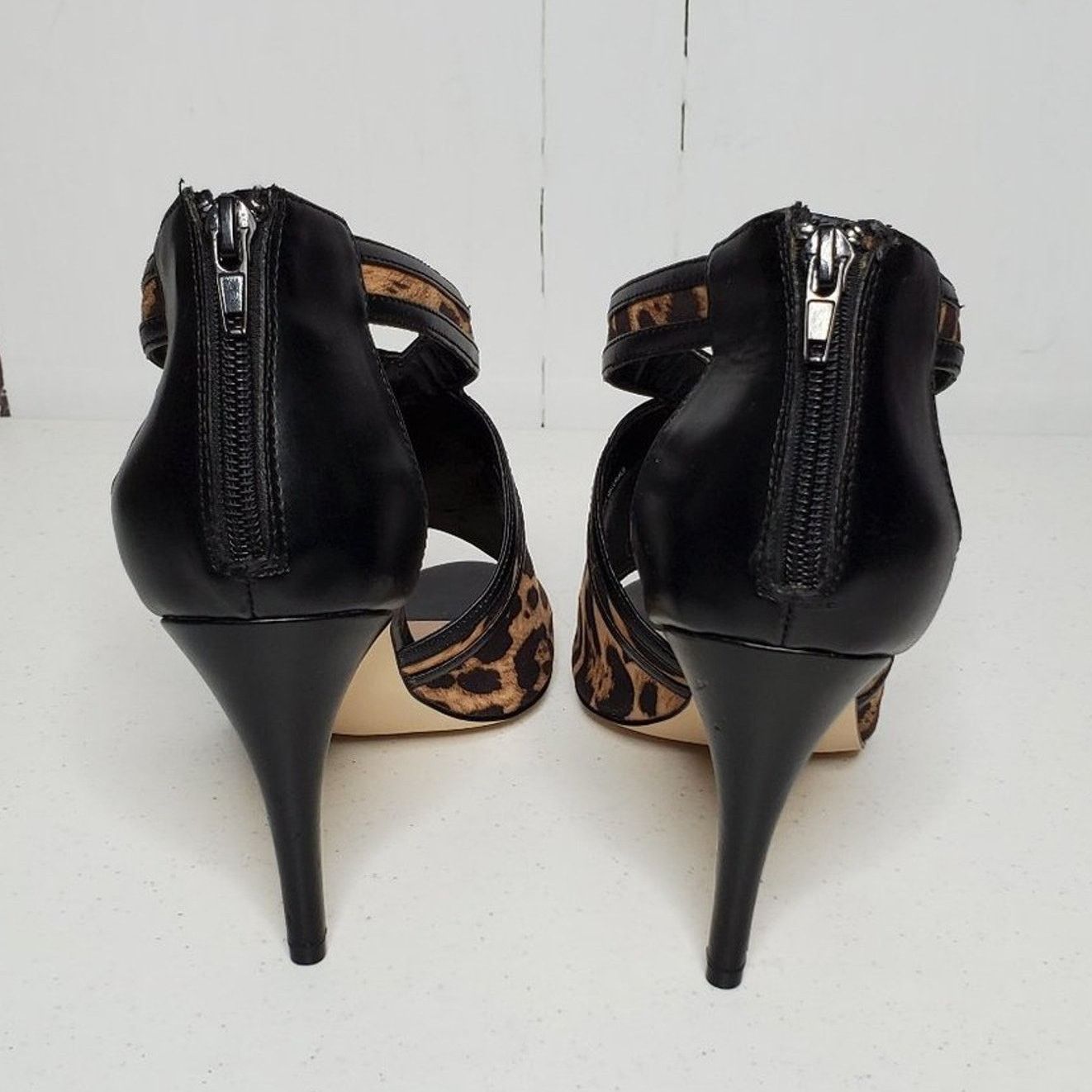 Charles Jourdan Charles Jourdan Paris Amy Leopard Print Peep Toe Heels 9.5 Size US 9.5 / IT 39.5 - 4 Thumbnail