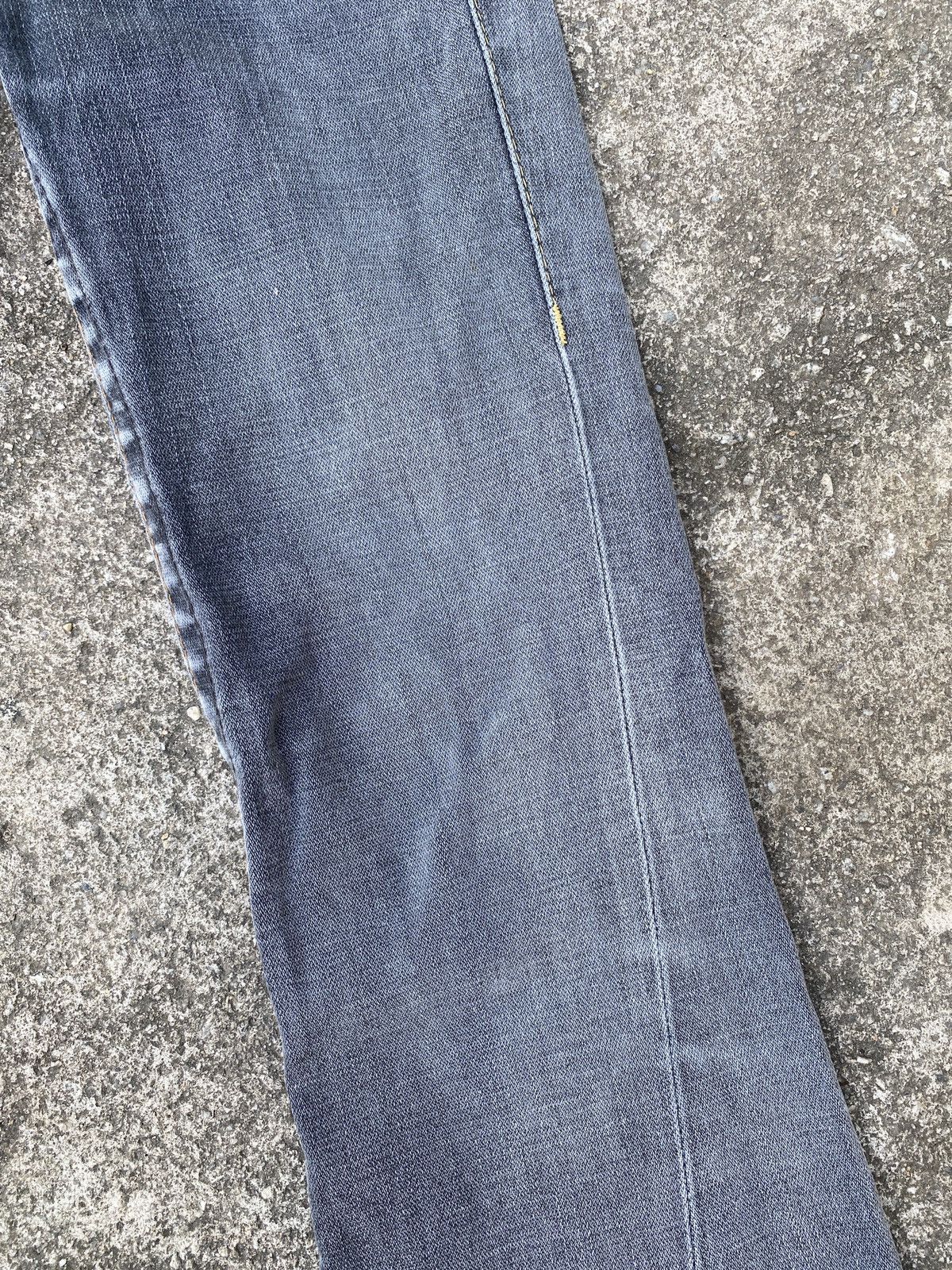 Japanese Brand × Le Grande Bleu (L.G.B.) × True Religion True Religion Flare Distressed Denim Size 26" / US 2 / IT 38 - 9 Thumbnail